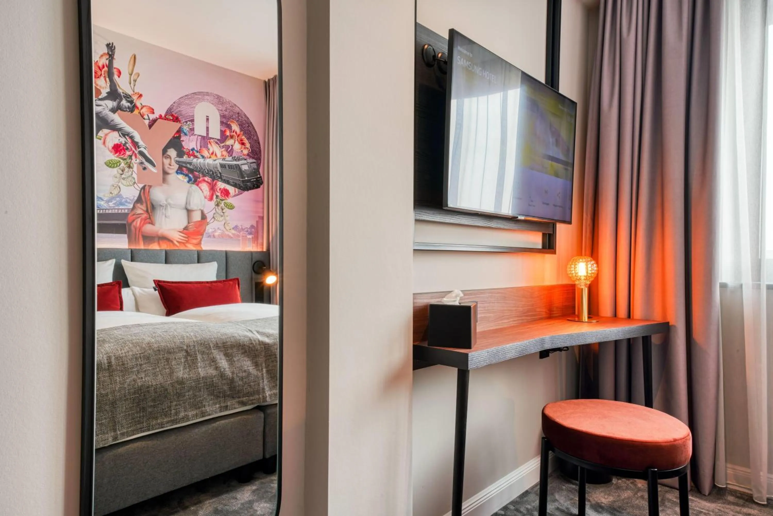 Photo of the whole room, Bed in Vienna House Easy by Wyndham Hannover City