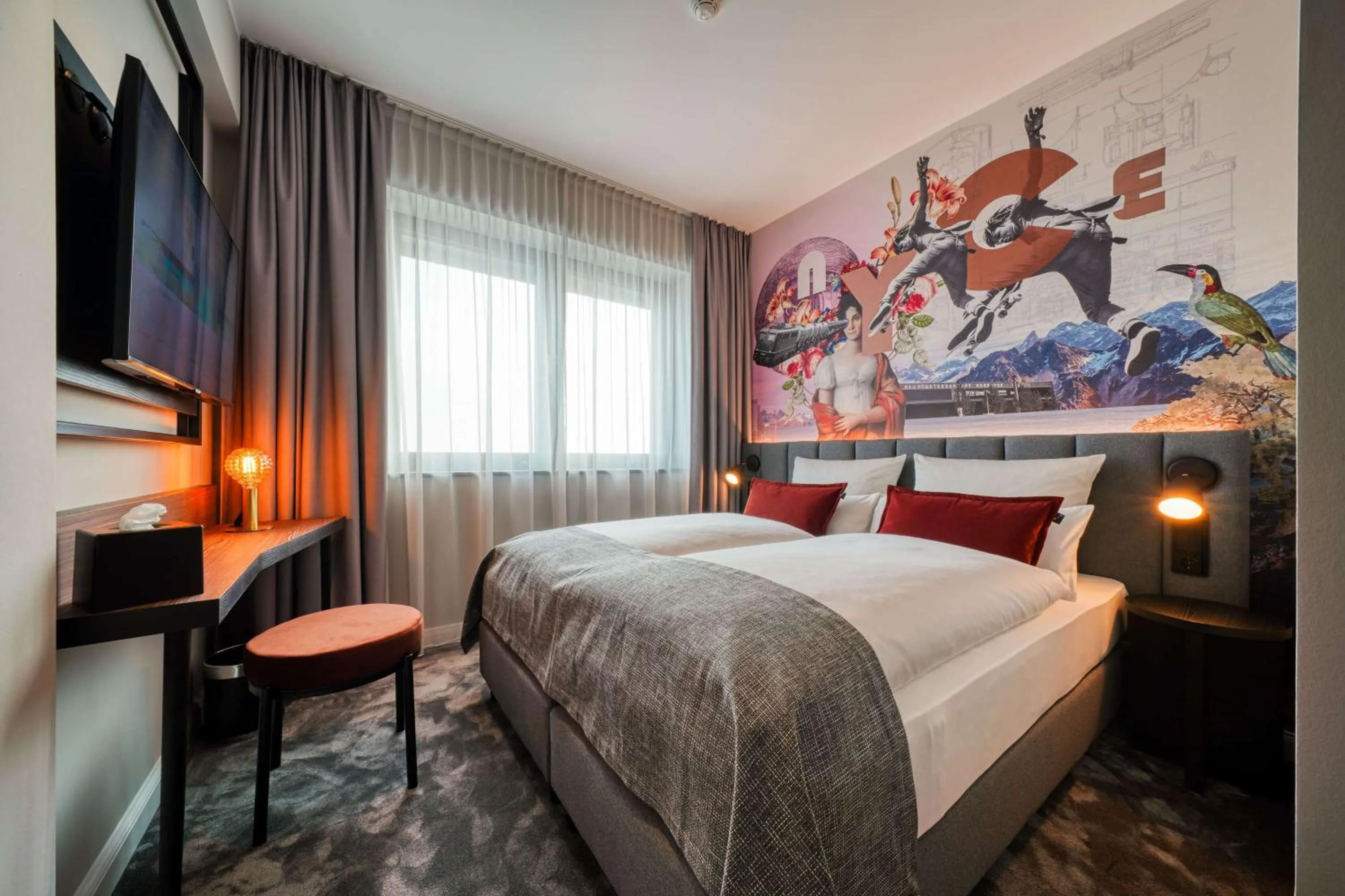 Photo of the whole room, Bed in Vienna House Easy by Wyndham Hannover City