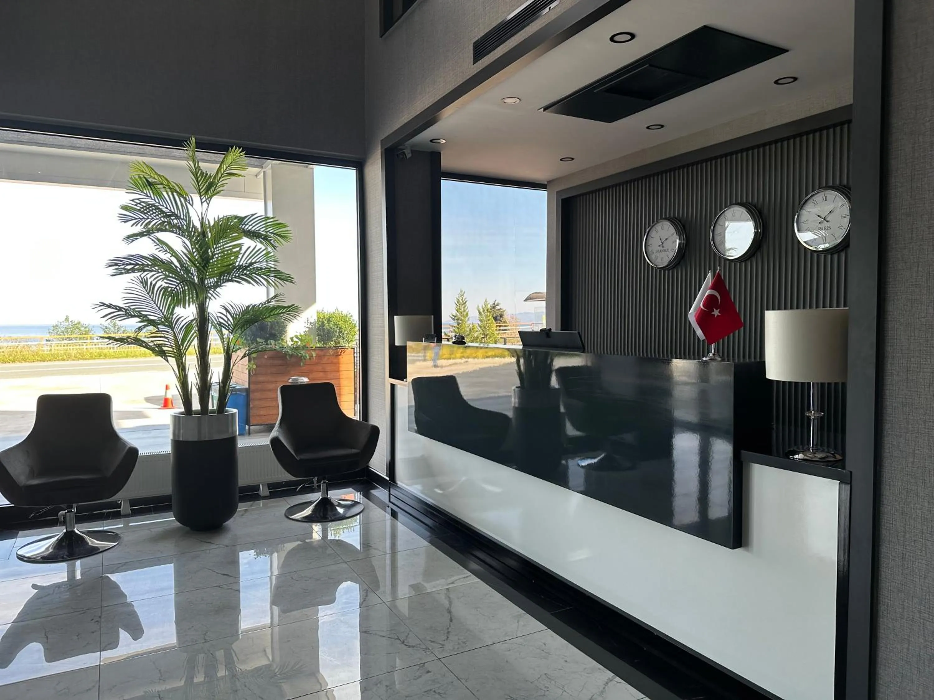 Lobby or reception in Şehrar Suite Hotel