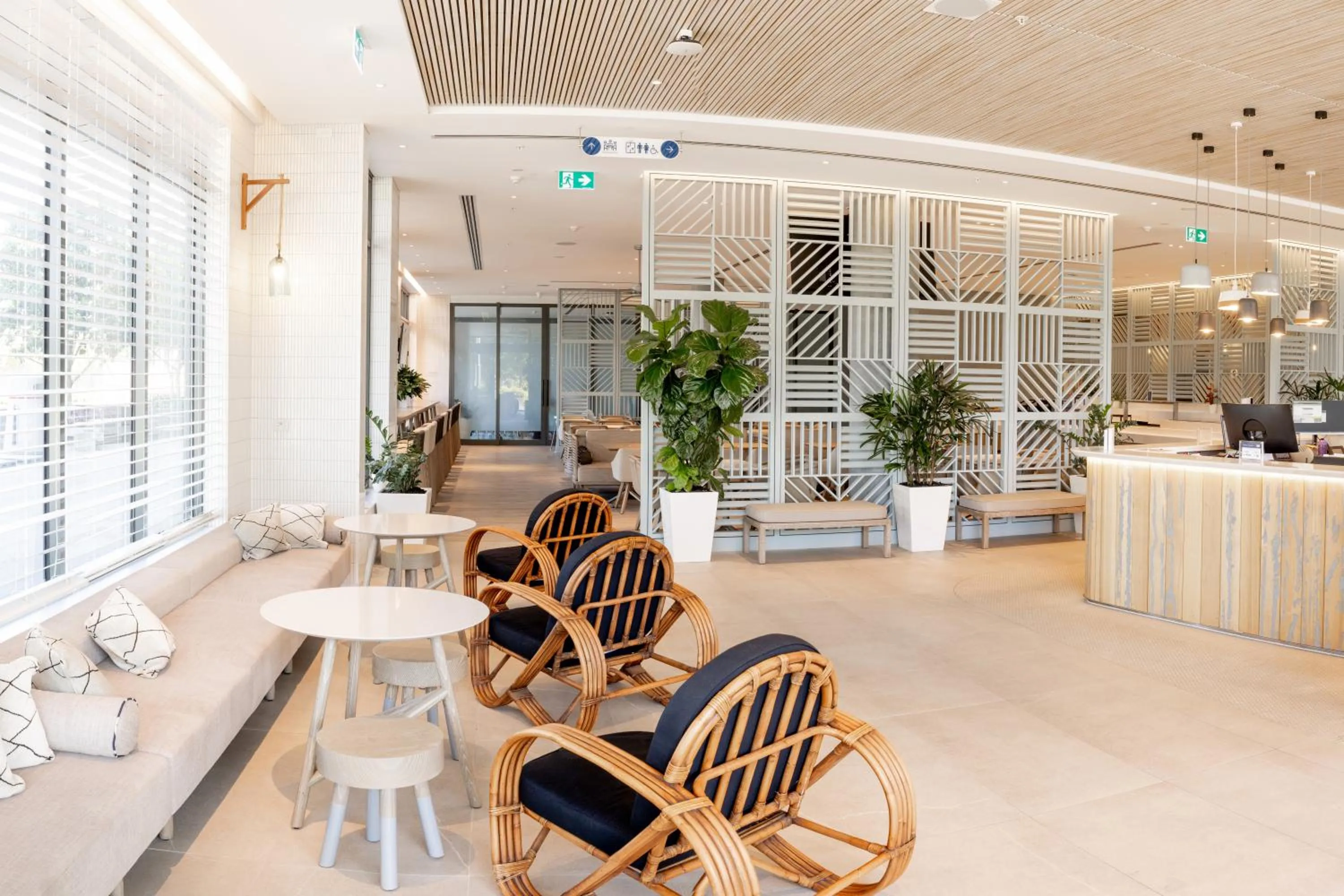 Restaurant/places to eat in Holiday Inn Express & Suites Sunshine Coast by IHG