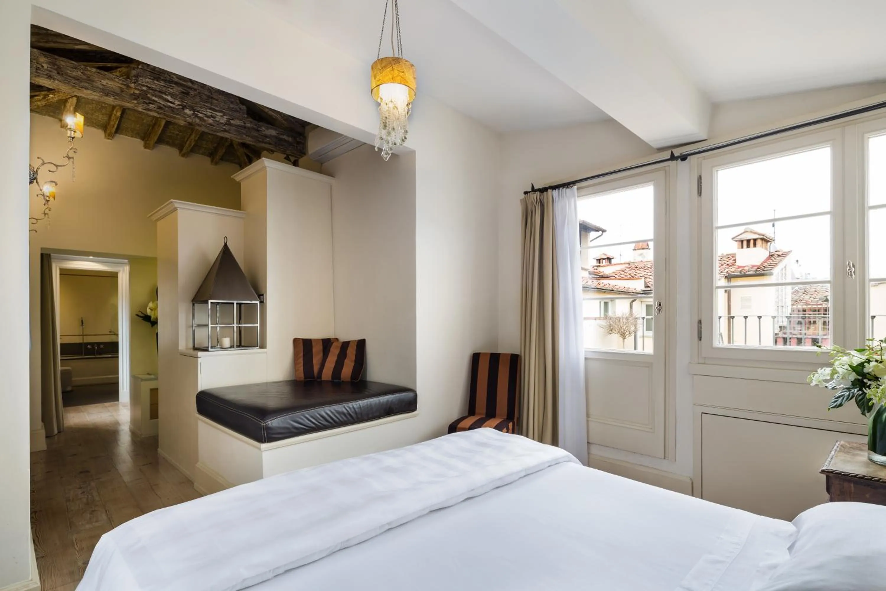 Junior Suite with Balcony in Palazzo Firenze by Baglioni Hotels & Resorts