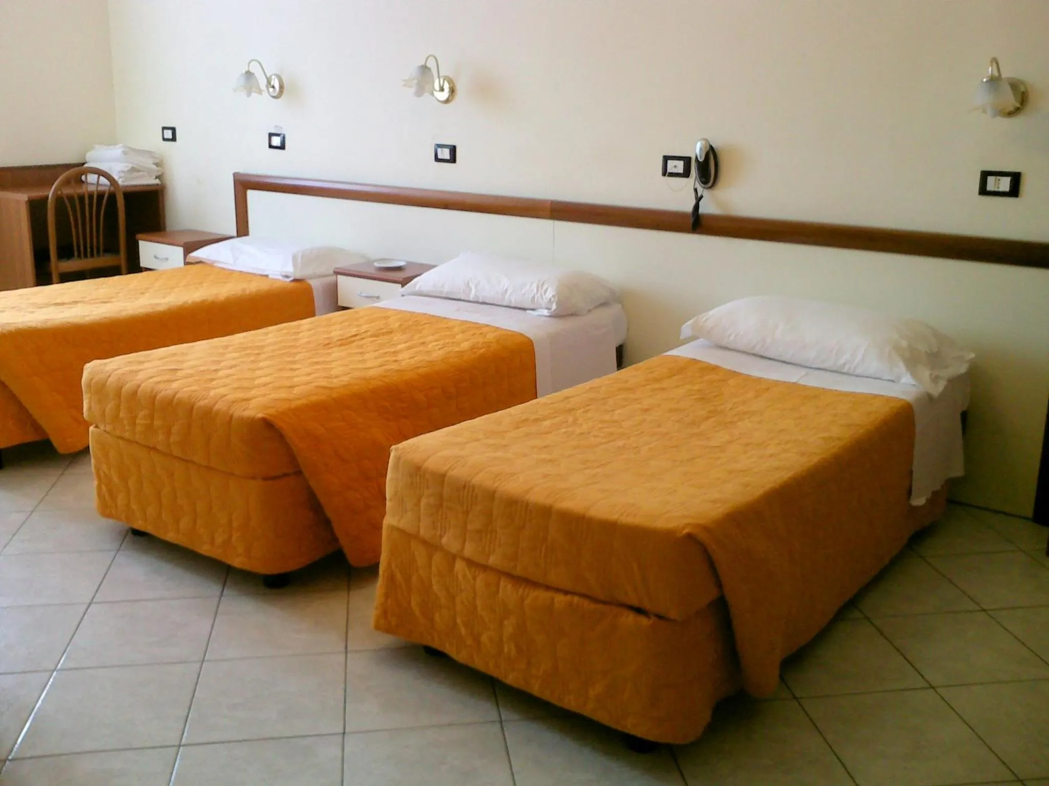 Bed in Serafino Liguria Hotel