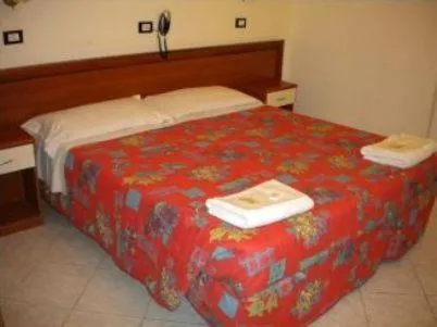 Bed in Serafino Liguria Hotel