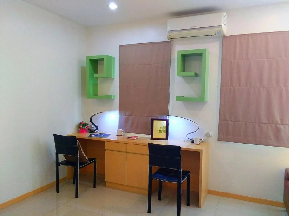 Inner courtyard view in BANGKOK.GRAND.RESORT