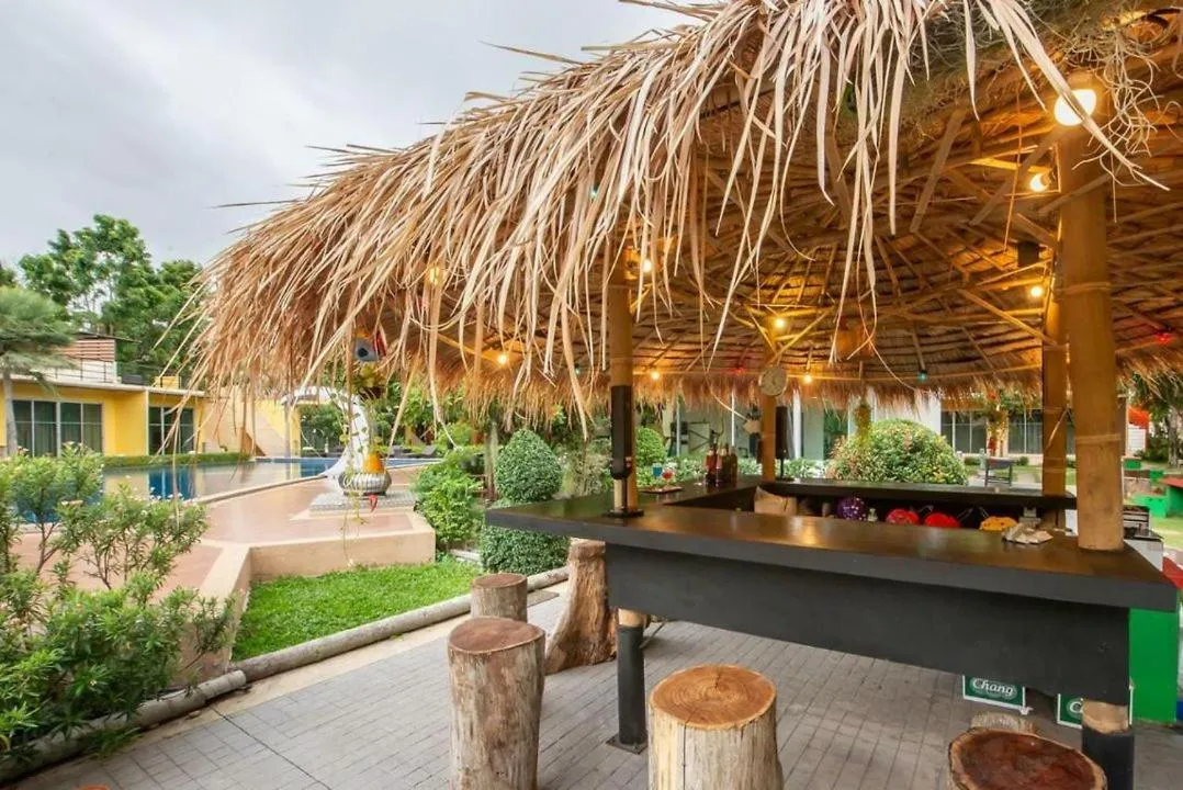 BANGKOK.GRAND.RESORT