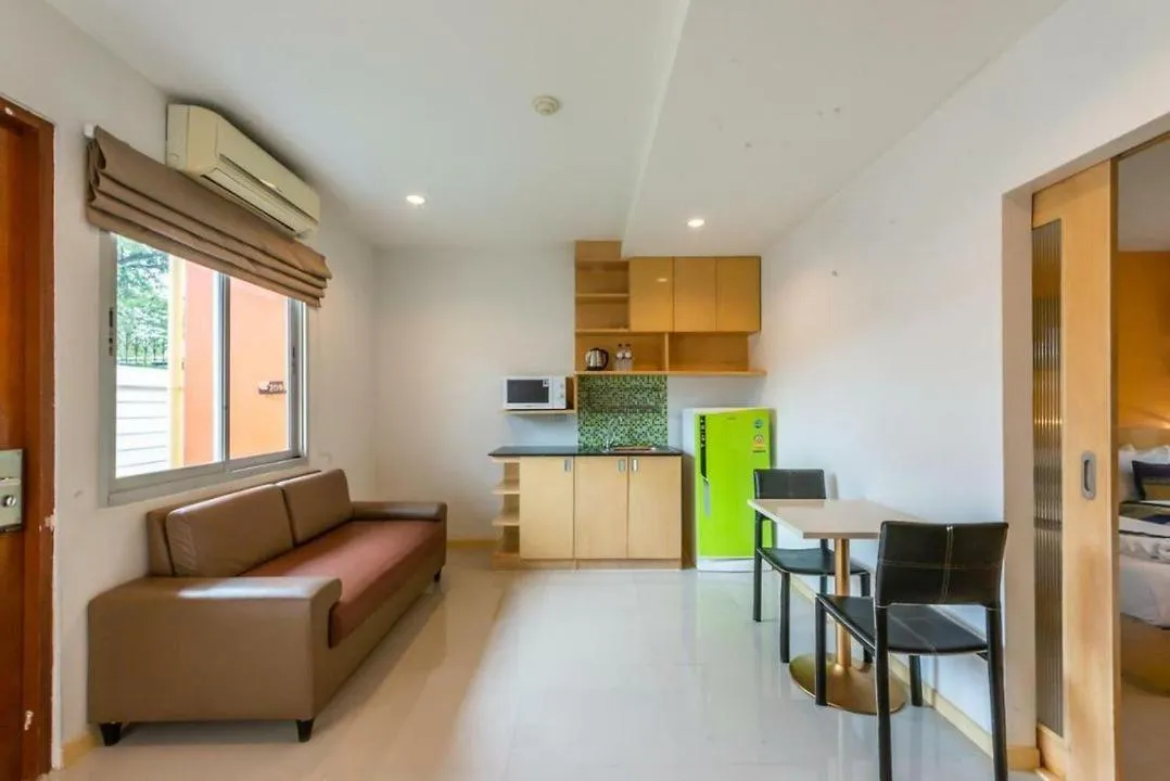 BANGKOK.GRAND.RESORT