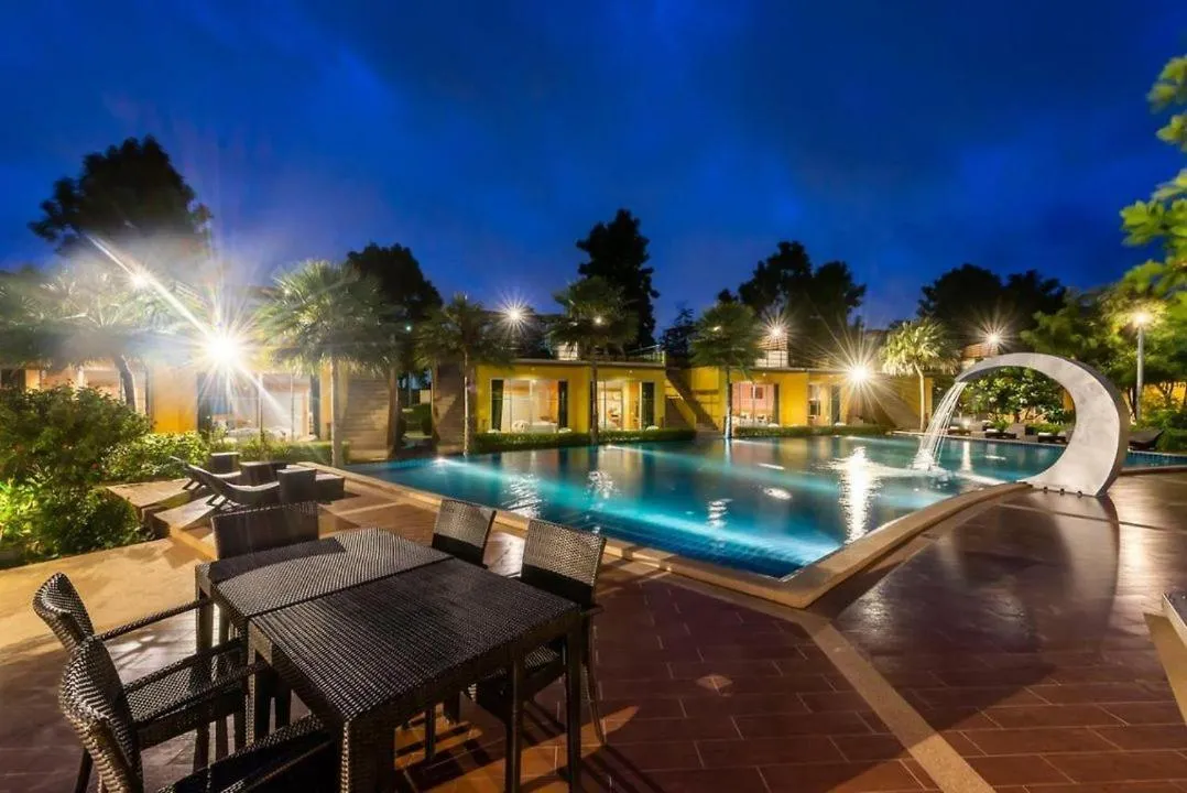 BANGKOK.GRAND.RESORT