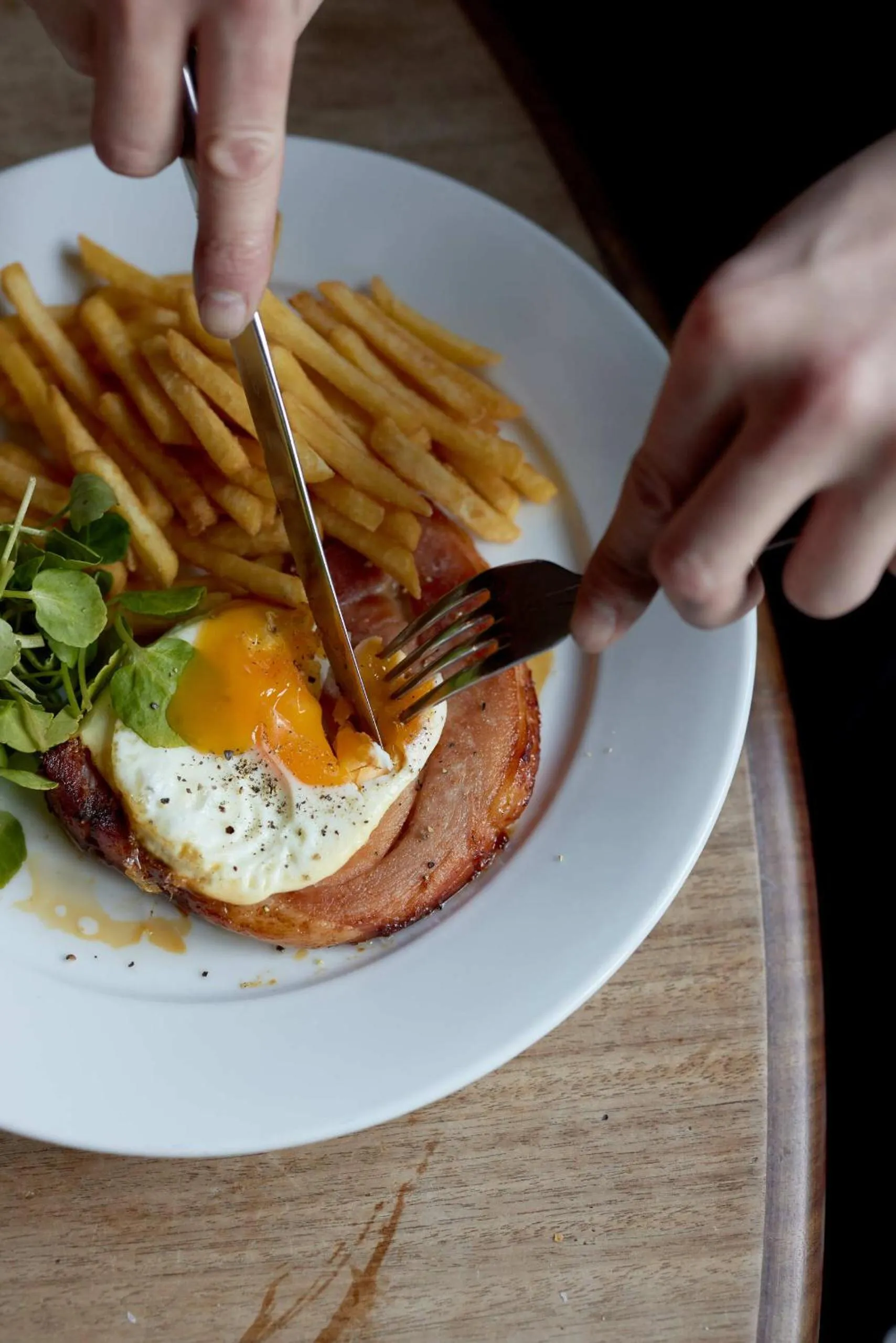 Food and drinks in The Bell & Crown