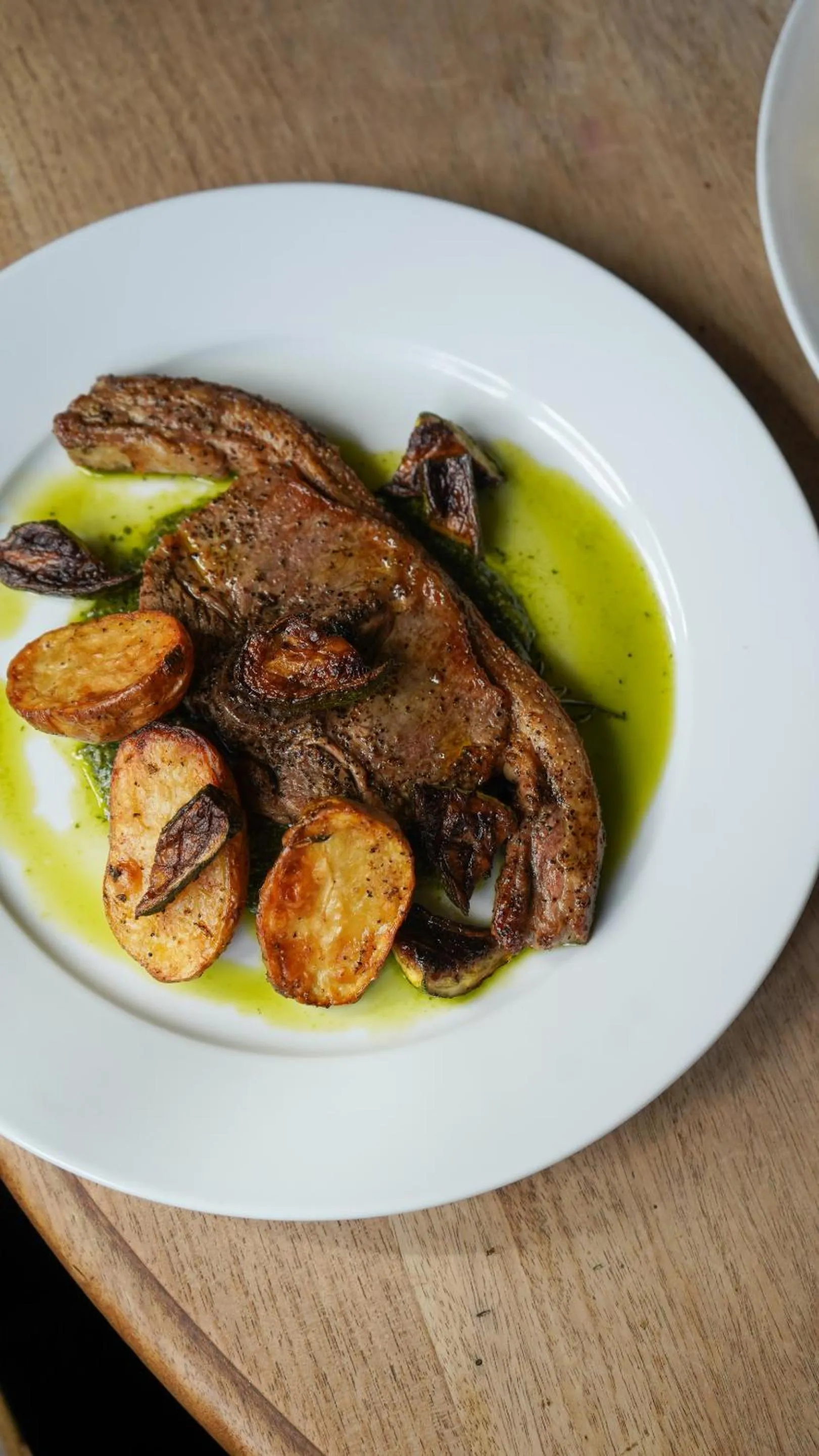 Food and drinks in The Bell & Crown