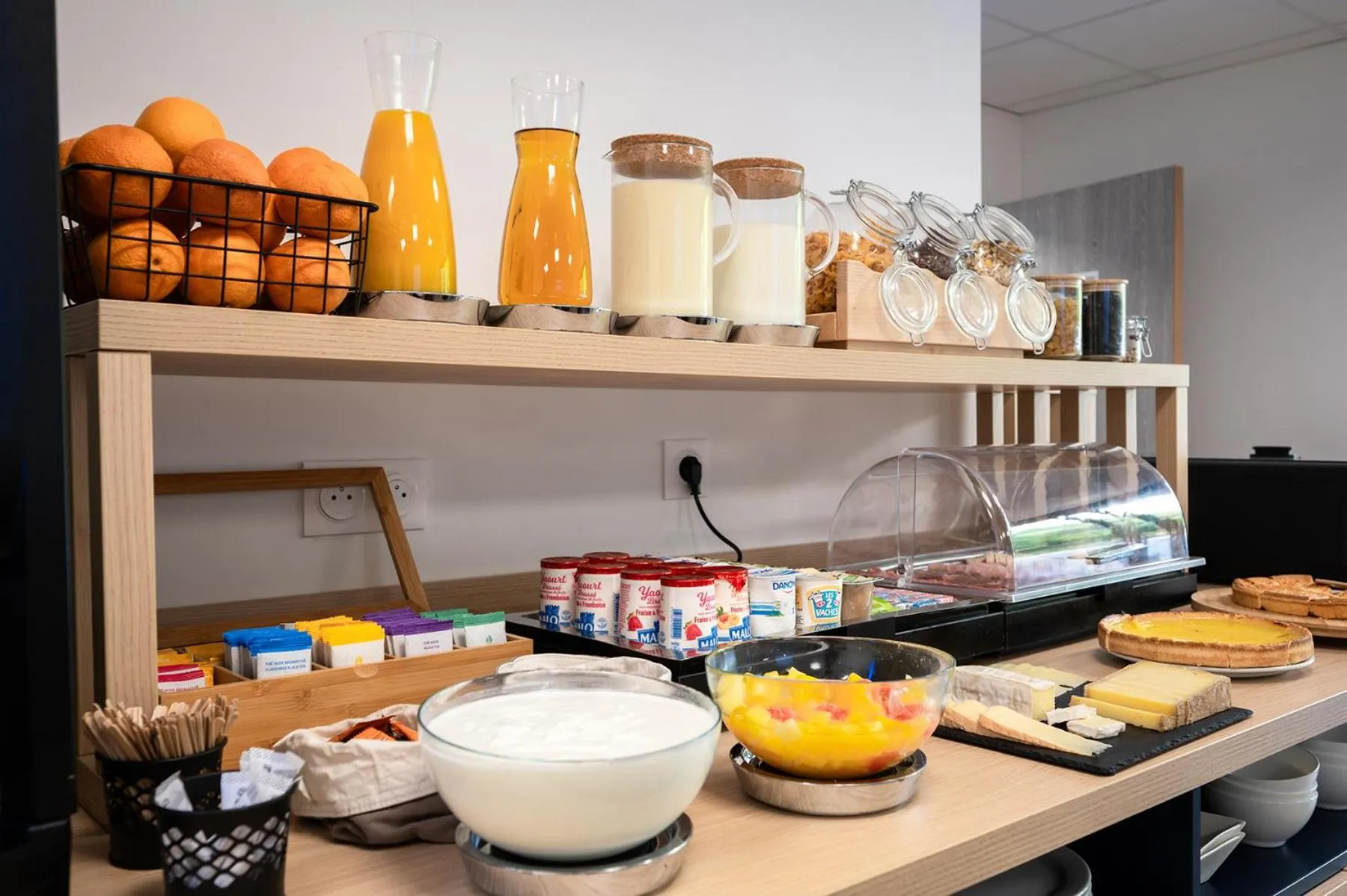 Breakfast in Nemea Appart Hotel Les Hauts de Milady Biarritz