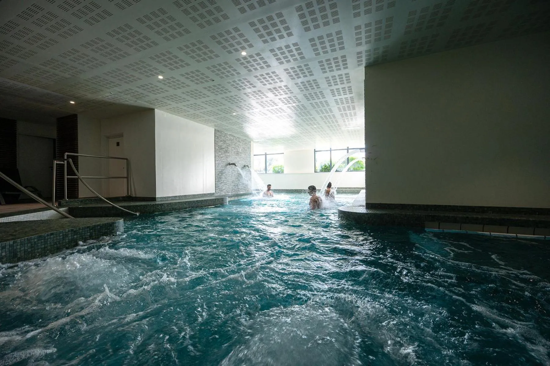 Swimming pool in Nemea Appart Hotel Les Hauts de Milady Biarritz