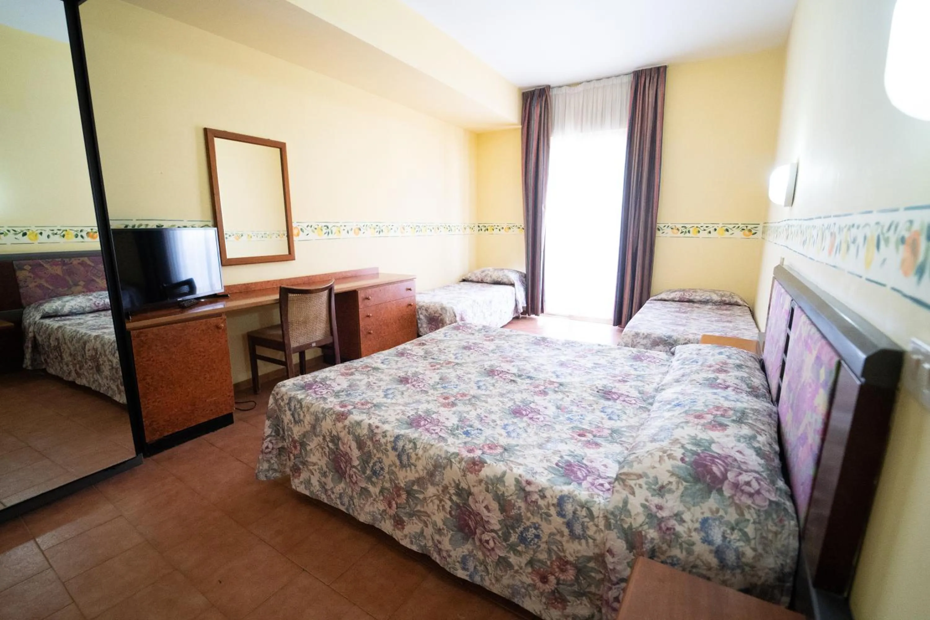 Photo of the whole room in Hotel San Pietro