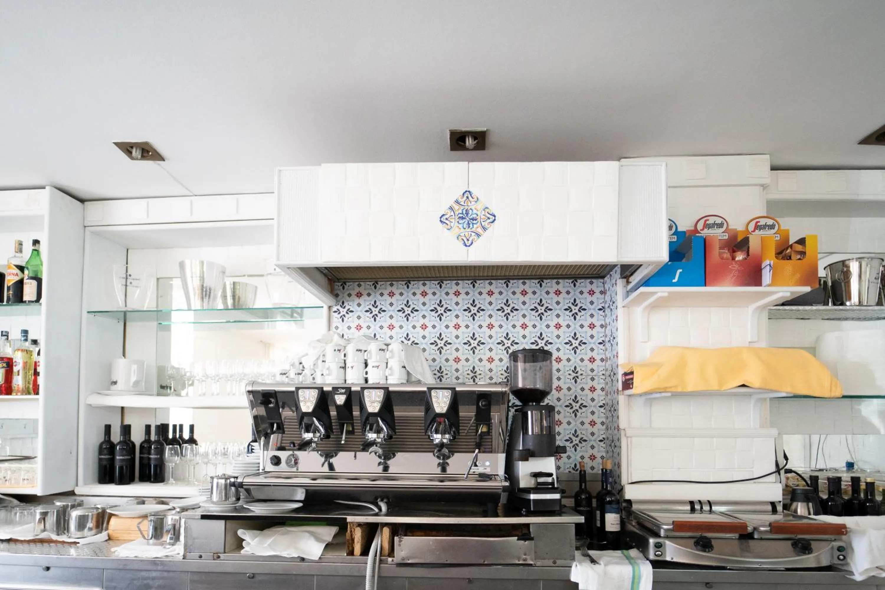 Lounge or bar in Hotel San Pietro