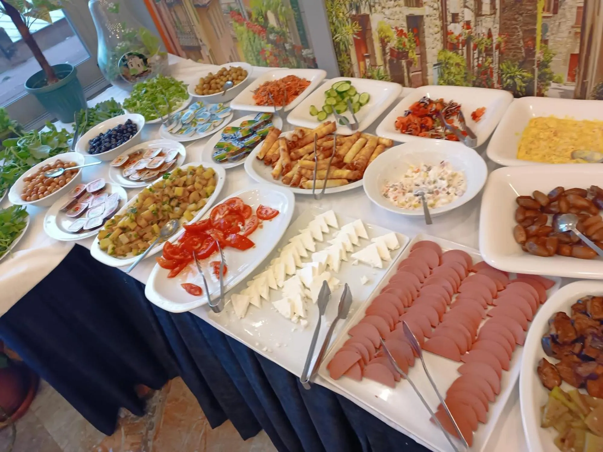 Restaurant/places to eat in Bona Sera Hotel