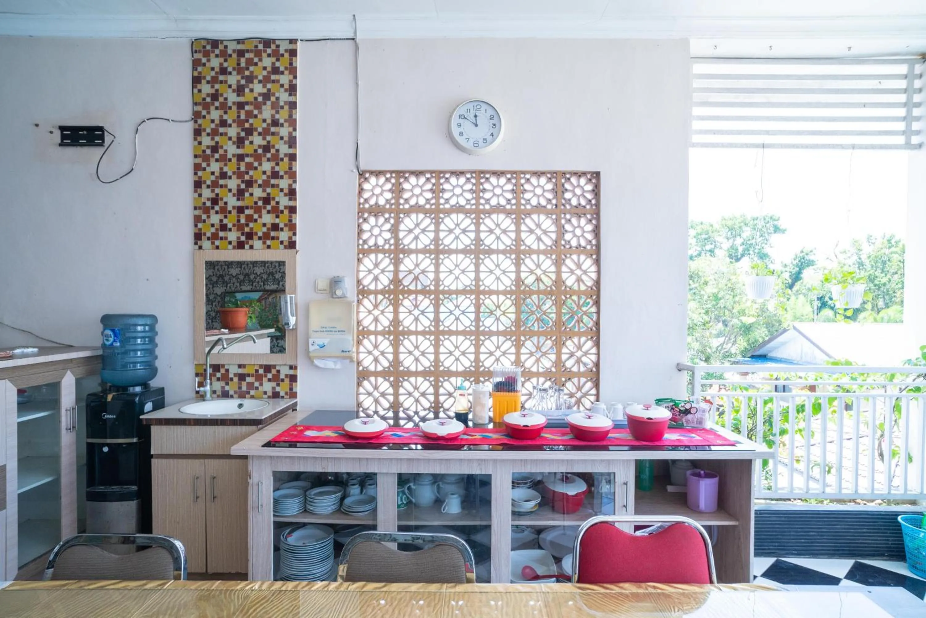 RedDoorz Syariah Near Lapangan Dwiwarna Barabai