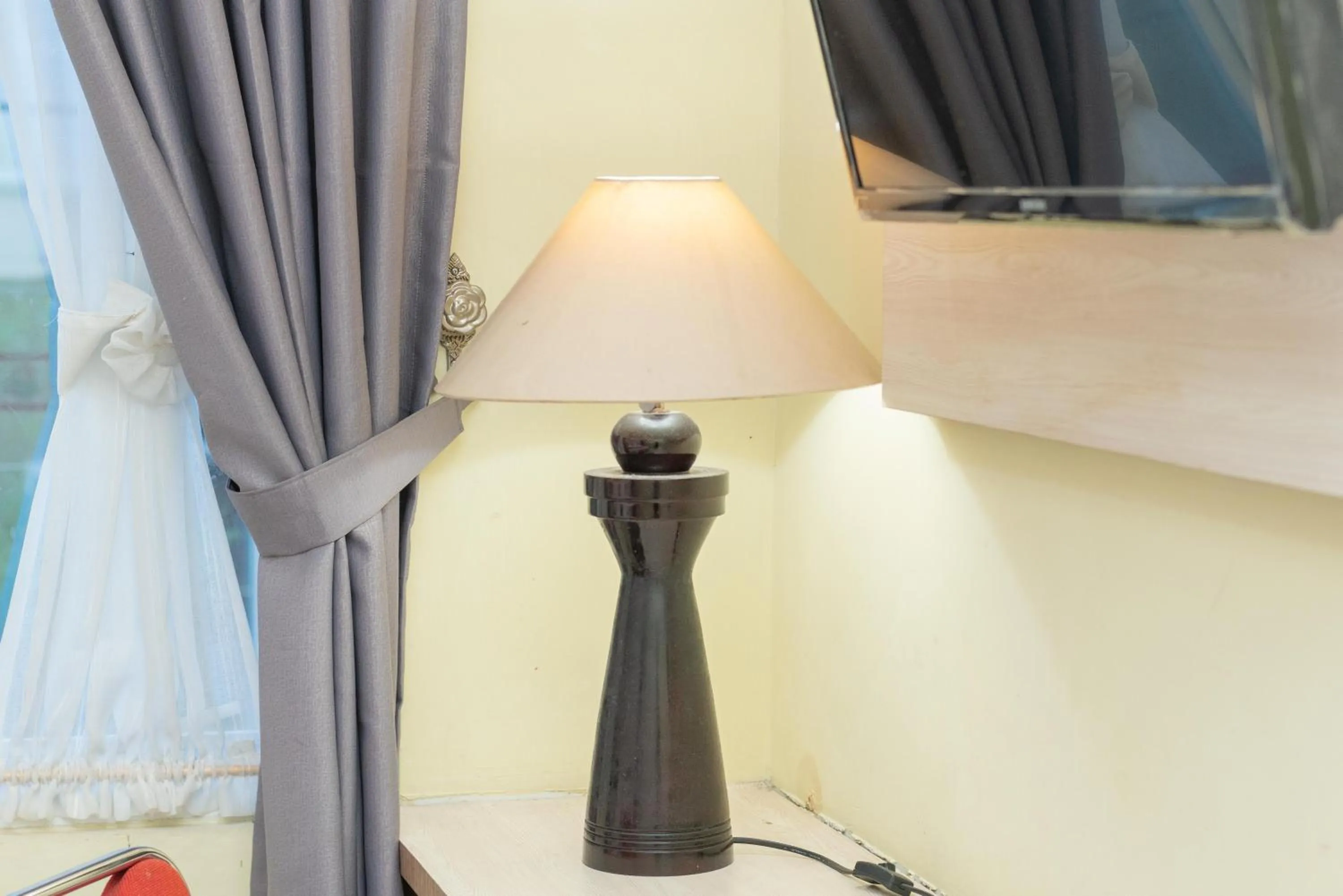 RedDoorz Syariah Near Lapangan Dwiwarna Barabai