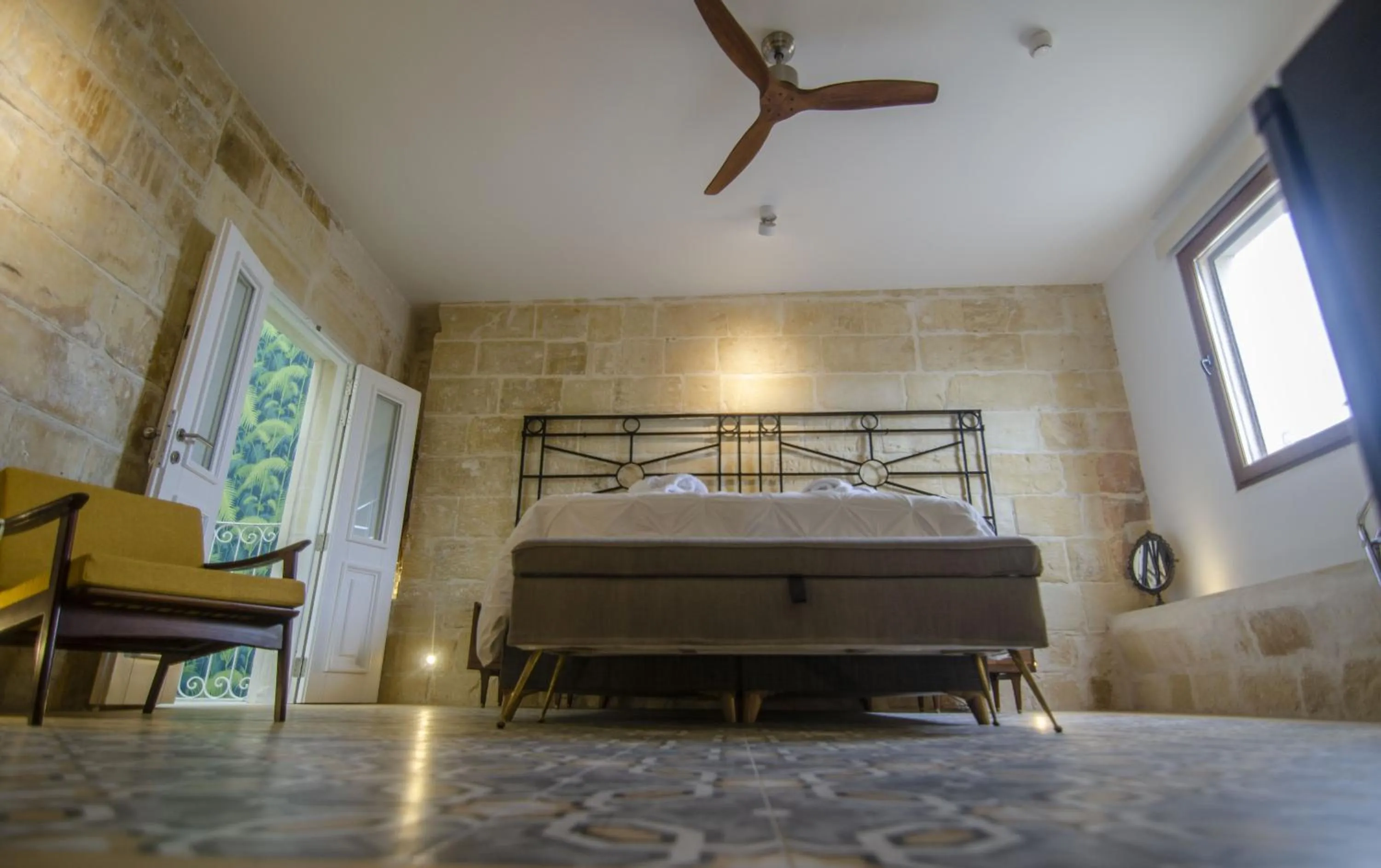 Bed in Senglea Suites