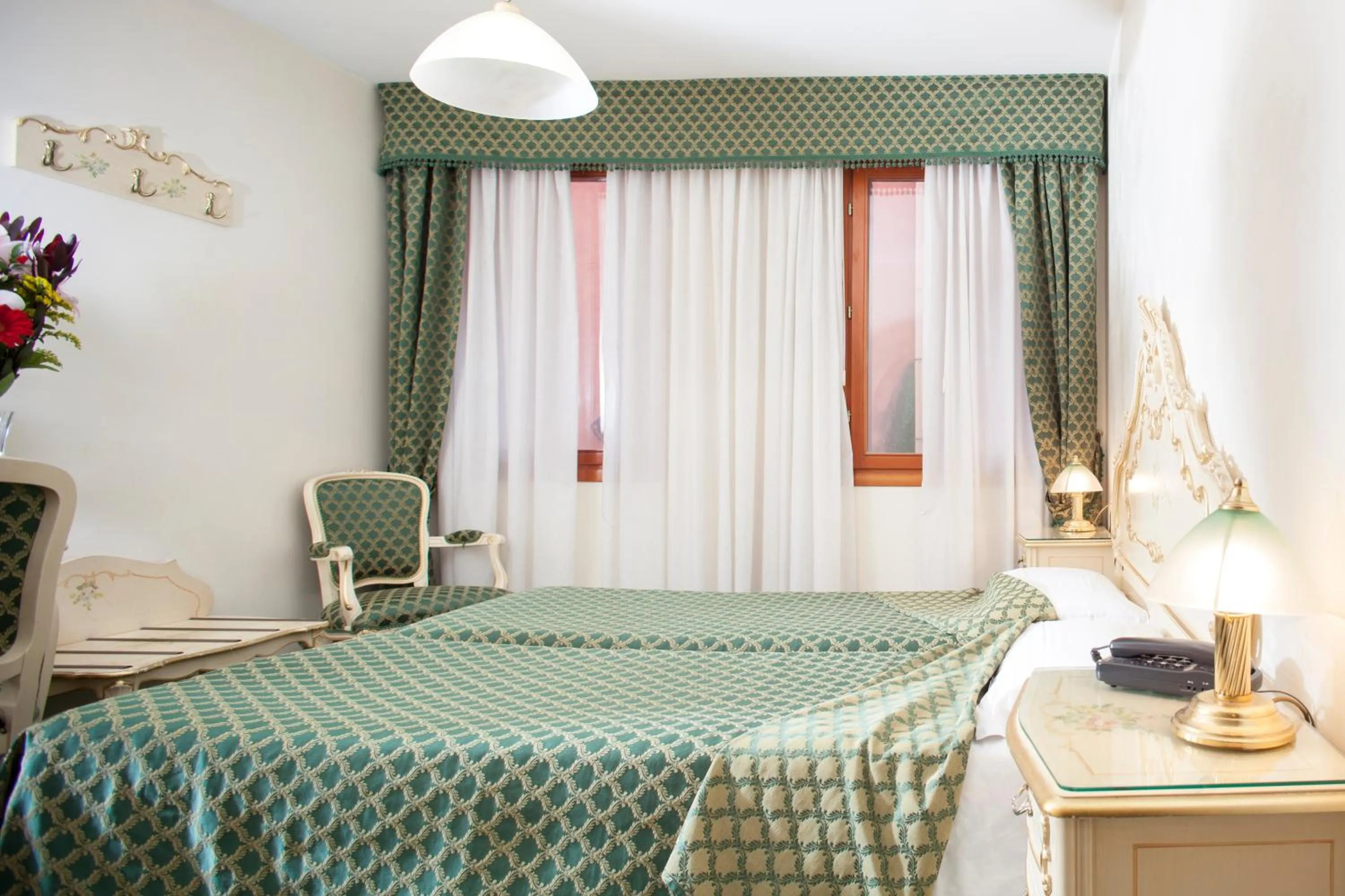 Photo of the whole room, Bed in Hotel Commercio & Pellegrino