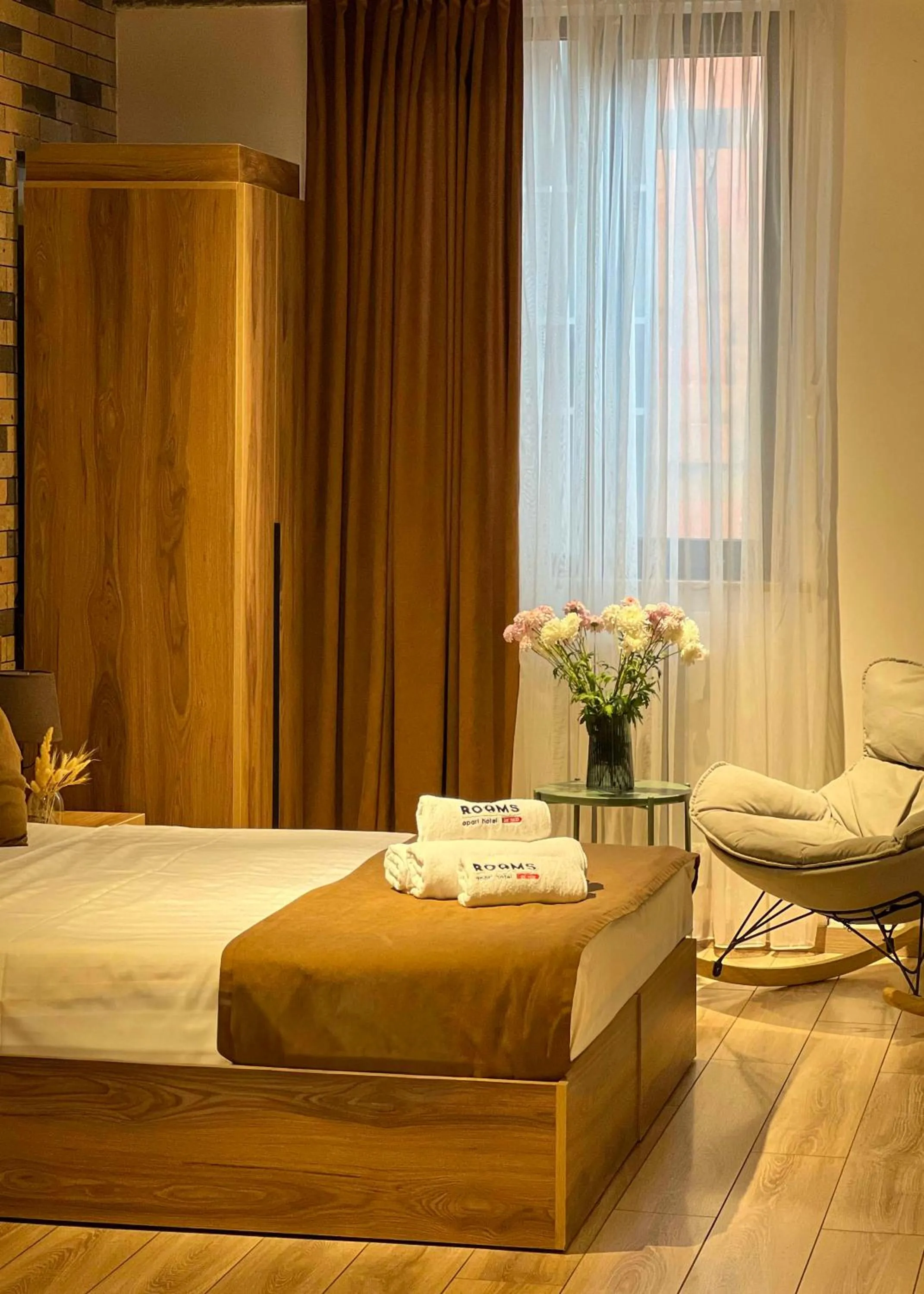 Bedroom, Bed in Rooms Apart Hotel by RED