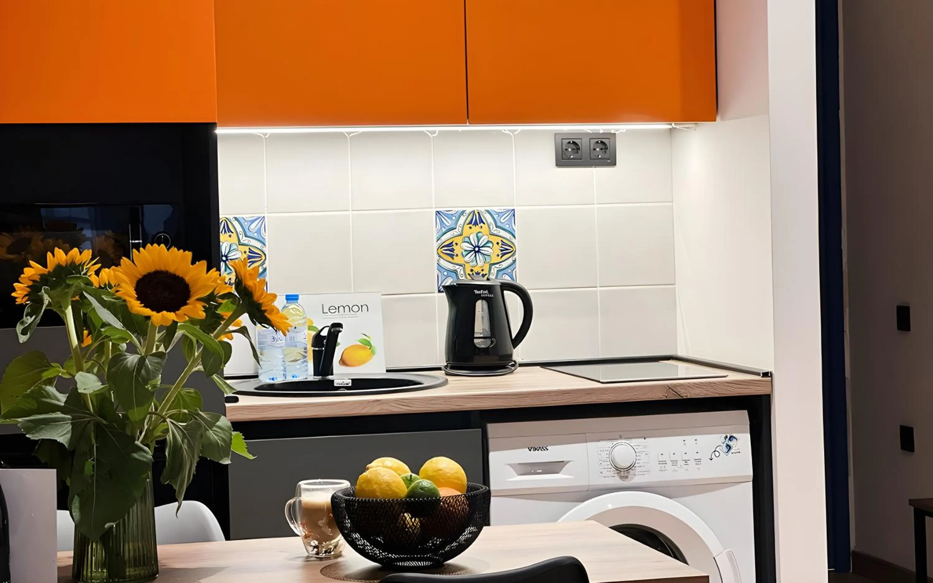 Kitchen or kitchenette in Rooms Apart Hotel by RED