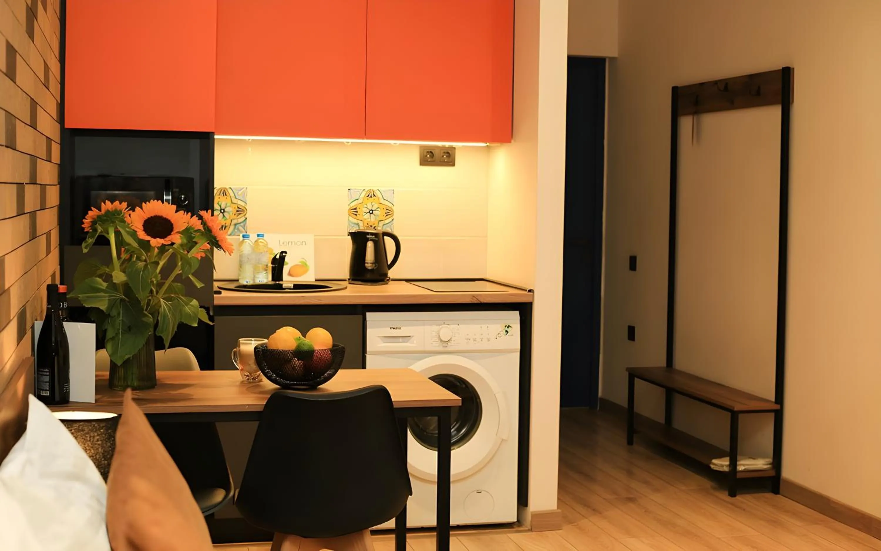 Kitchen or kitchenette in Rooms Apart Hotel by RED