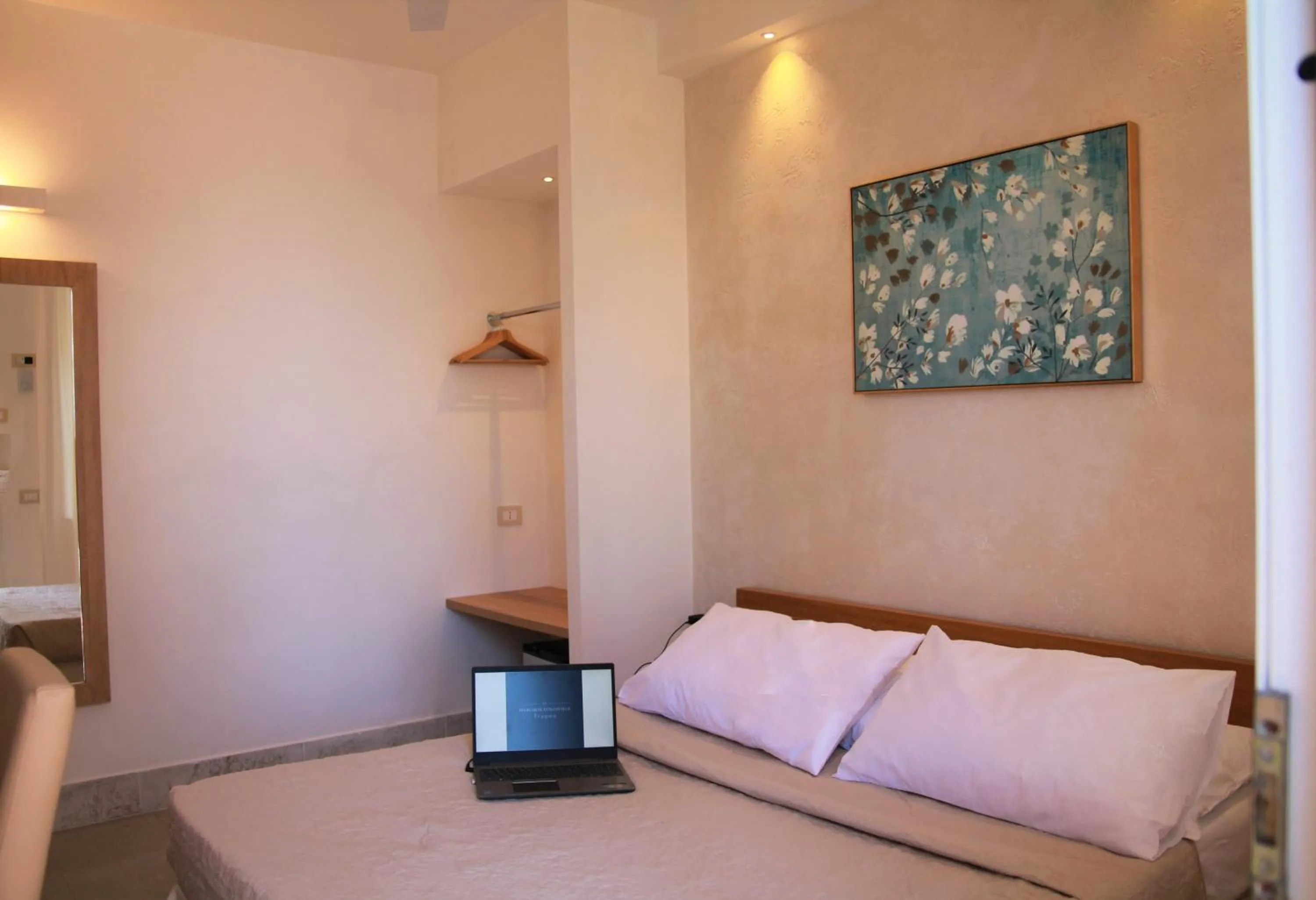 Bed in Hotel - Giardino Marchese D'Altavilla