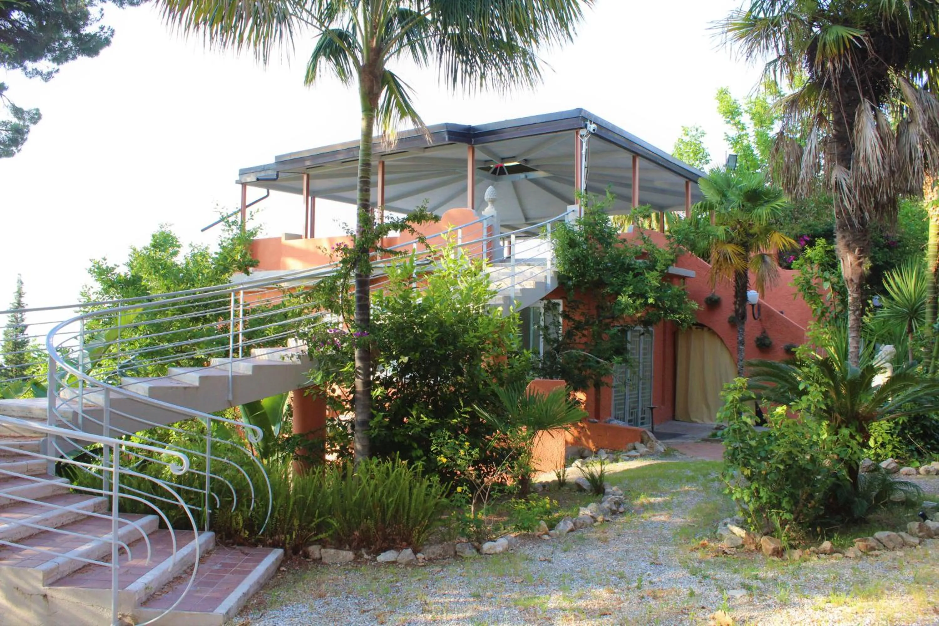 Balcony/Terrace in Hotel - Giardino Marchese D'Altavilla