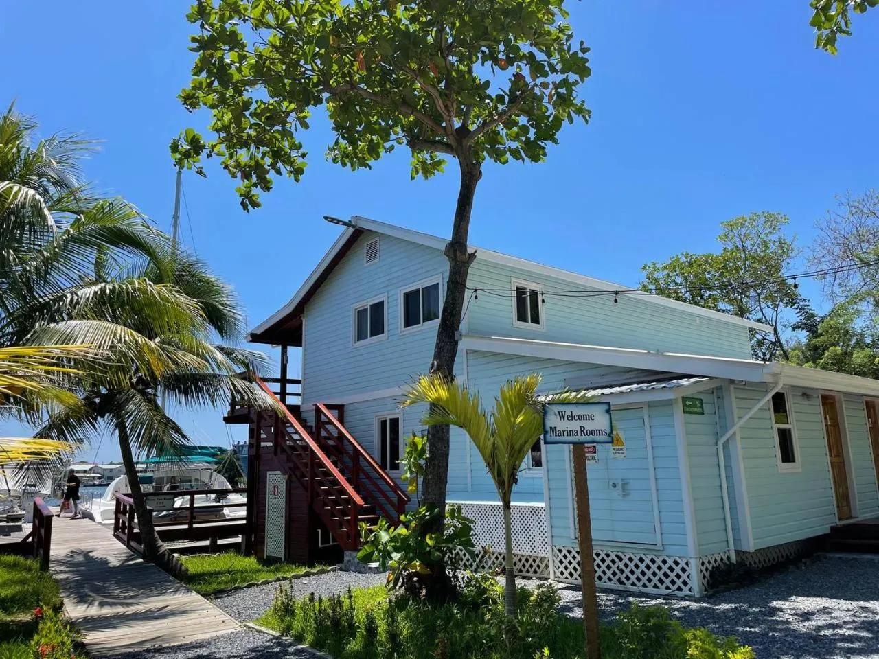 Property building in Hotel and Dive Center Roatan Yacht Club