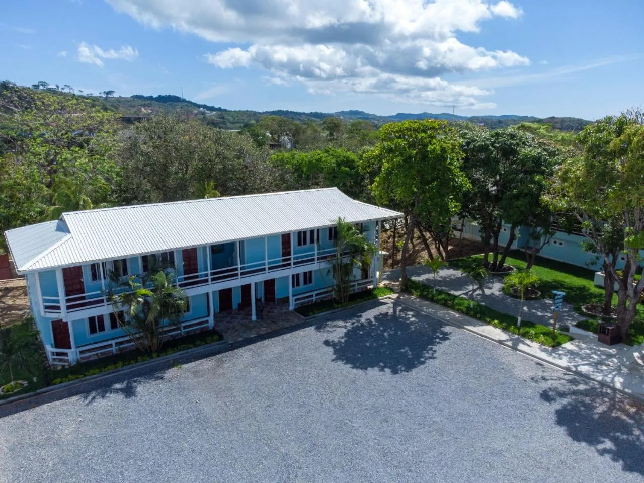 Property building in Hotel and Dive Center Roatan Yacht Club