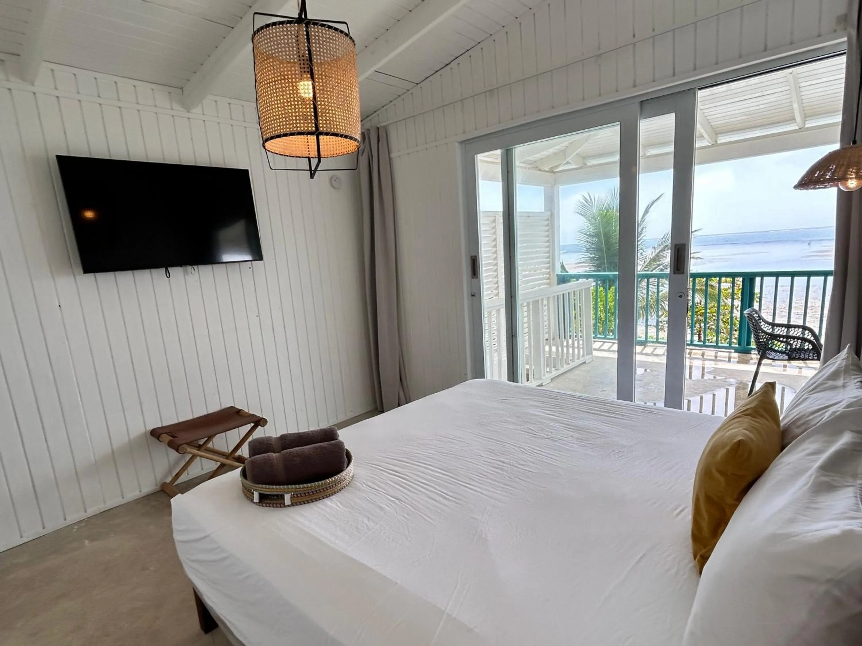 Decorative detail, Bed in Picuas Village