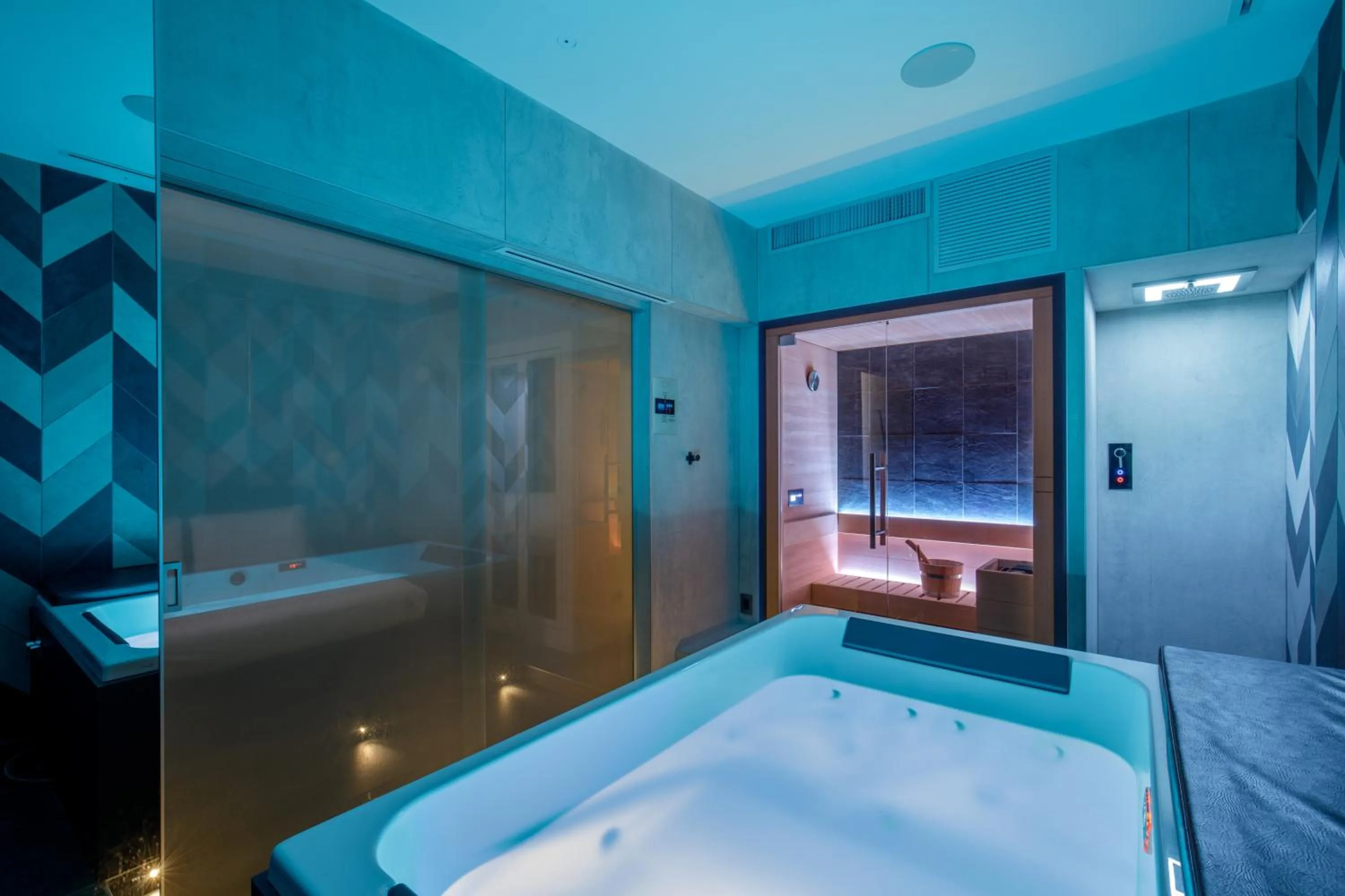 Sauna, Bed in Trilussa Palace Hotel Congress & Spa