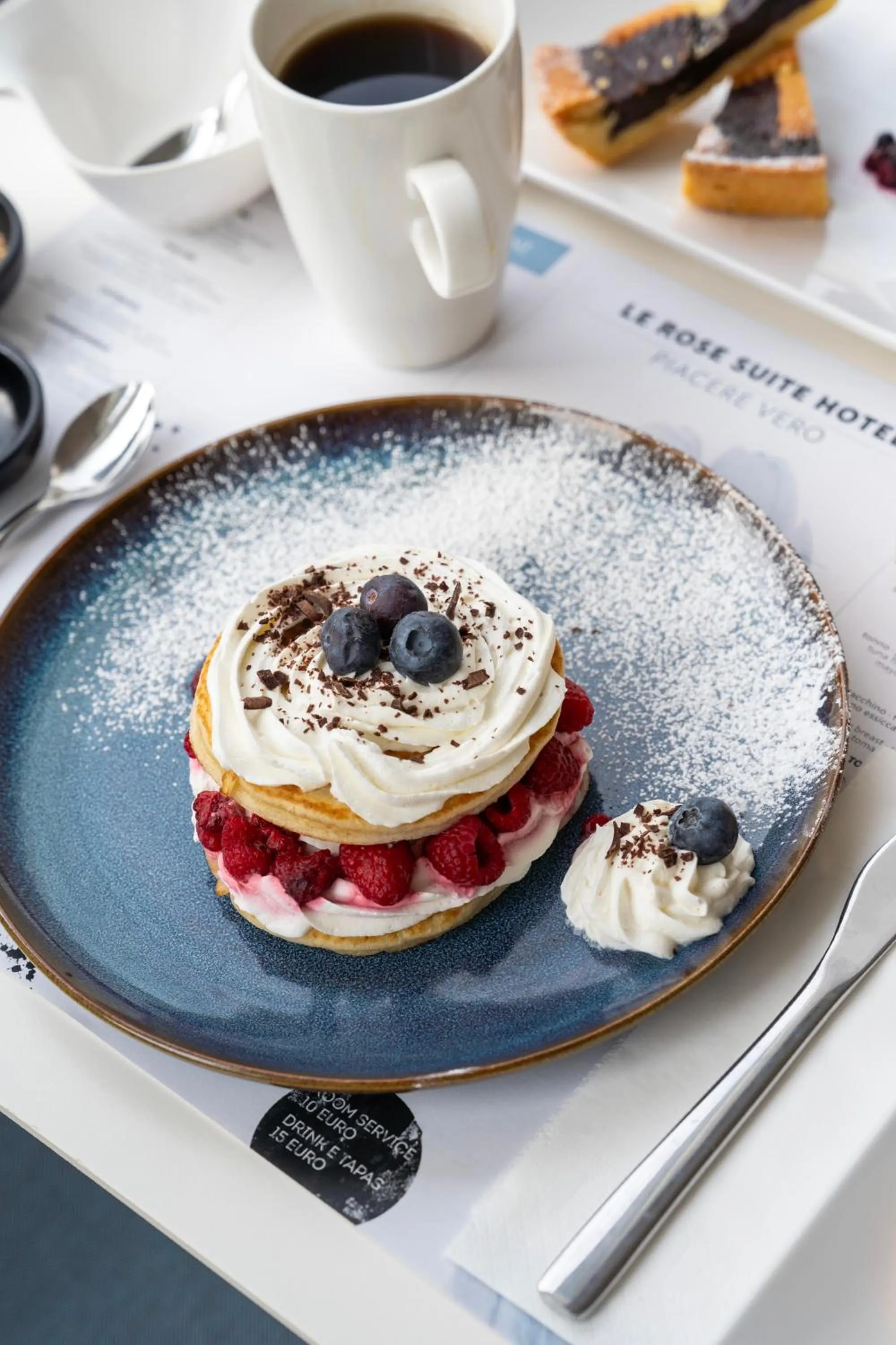 Food and drinks in Le Rose Spa Hotel