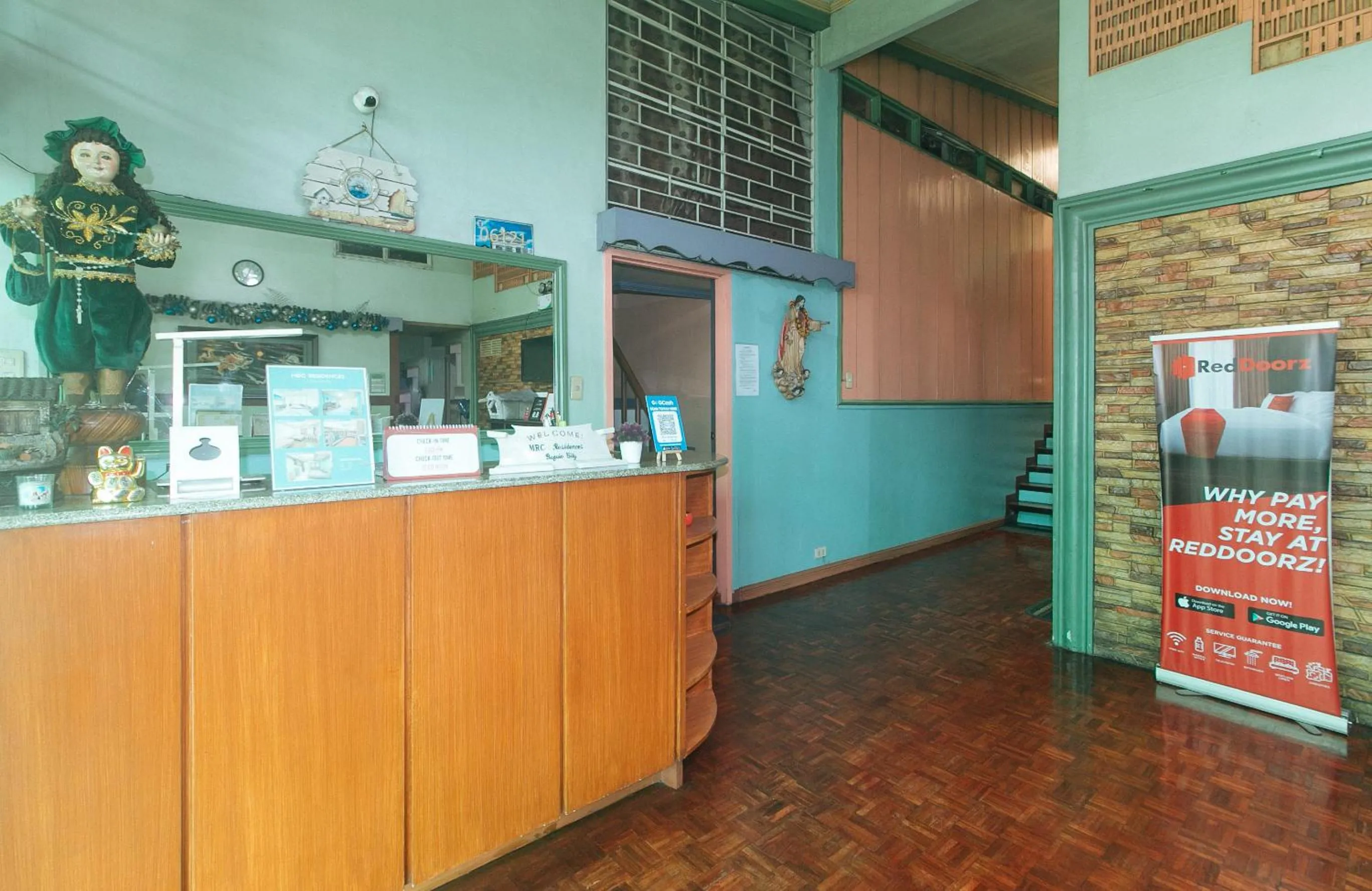 Lobby or reception in RedDoorz Hostel at MRC Residences Baguio