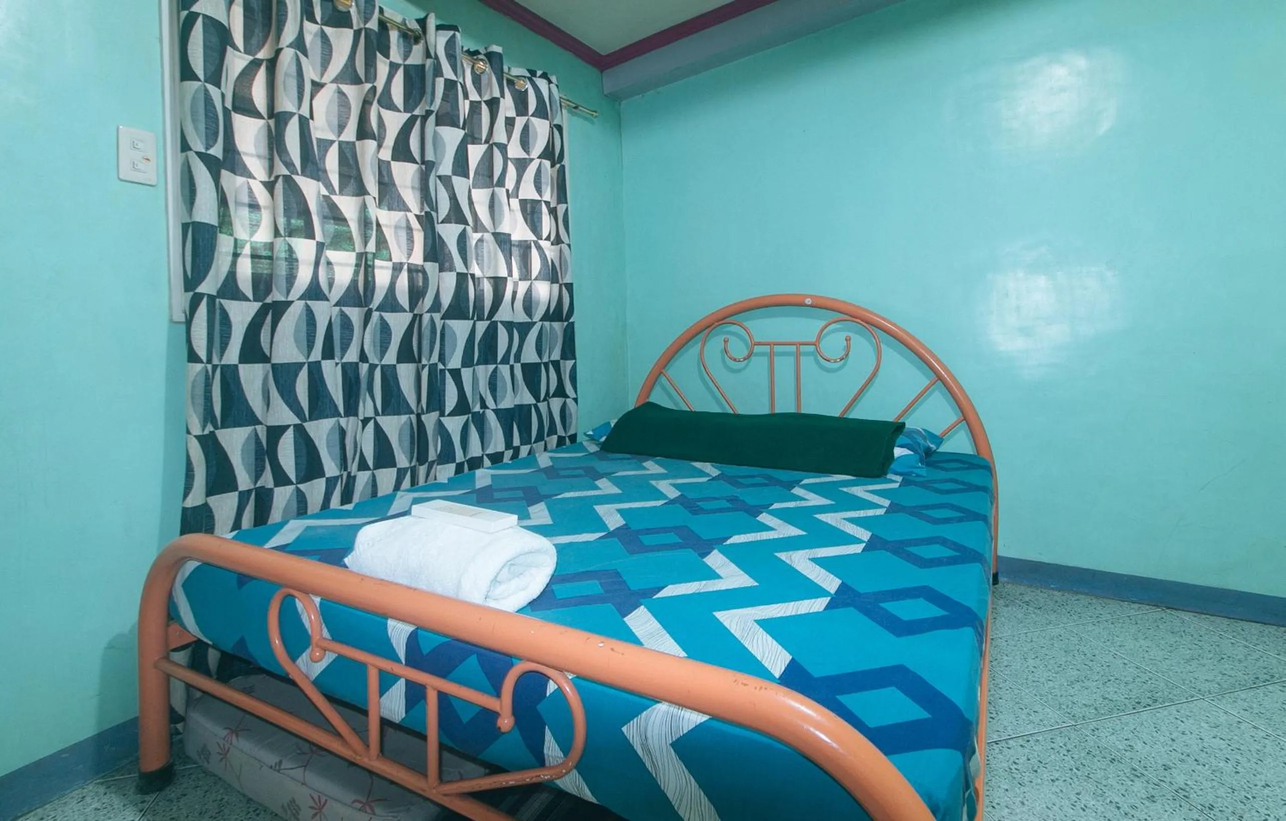 Bed in RedDoorz Hostel at MRC Residences Baguio