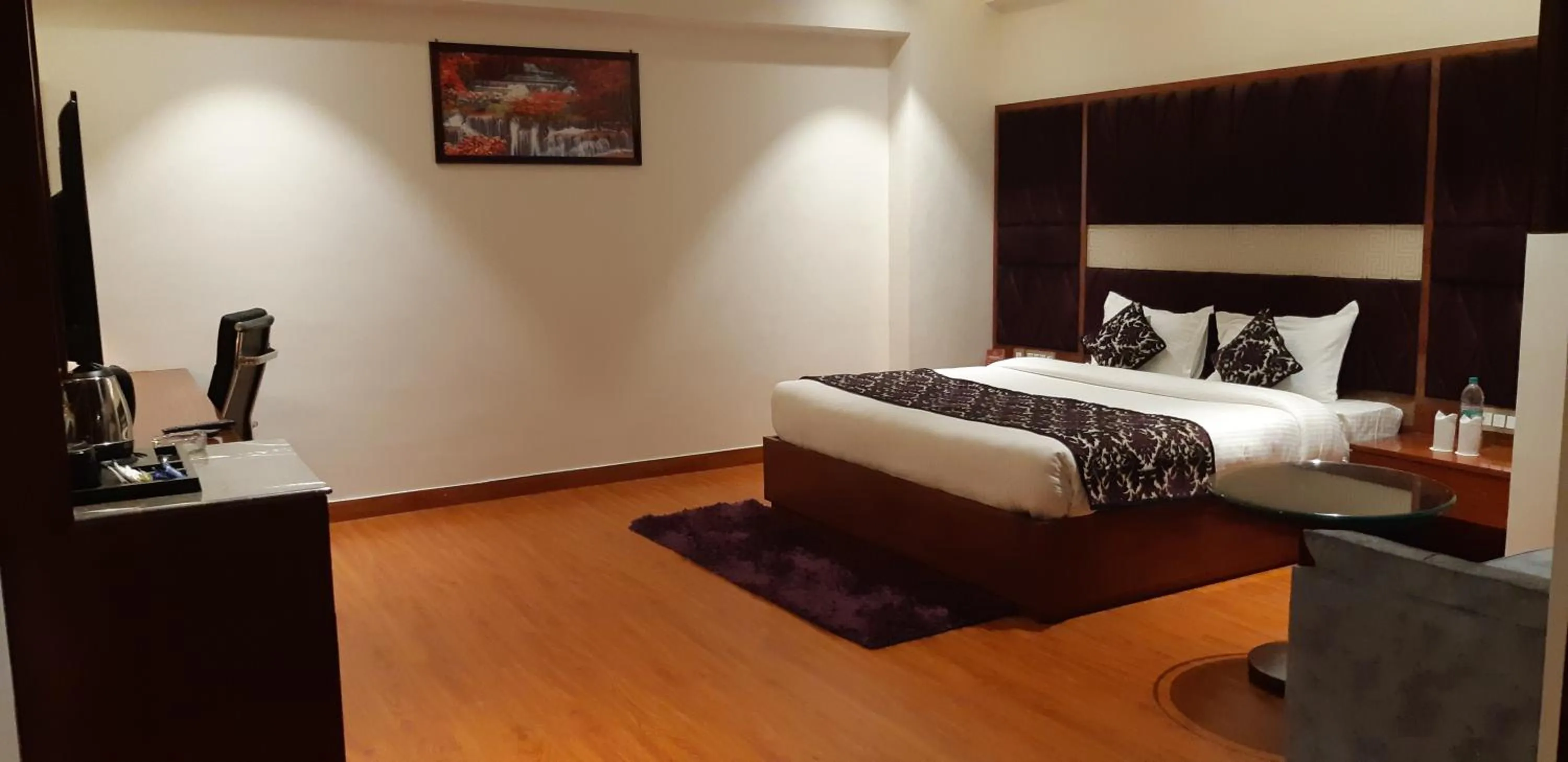 bunk bed, Bed in Grand Geet Hotels