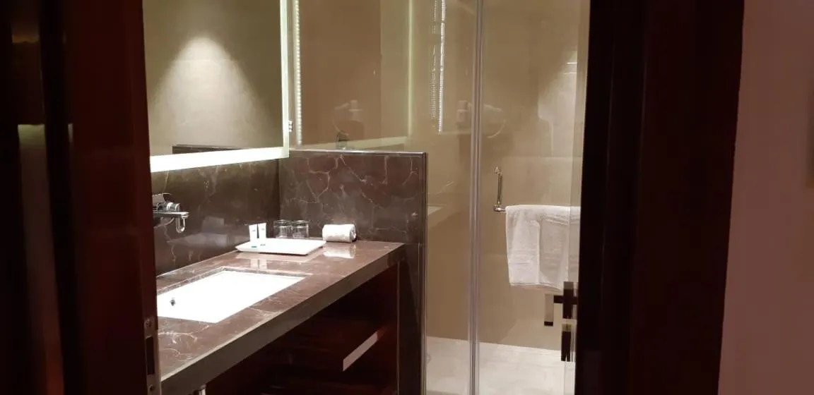 Bathroom in Grand Geet Hotels