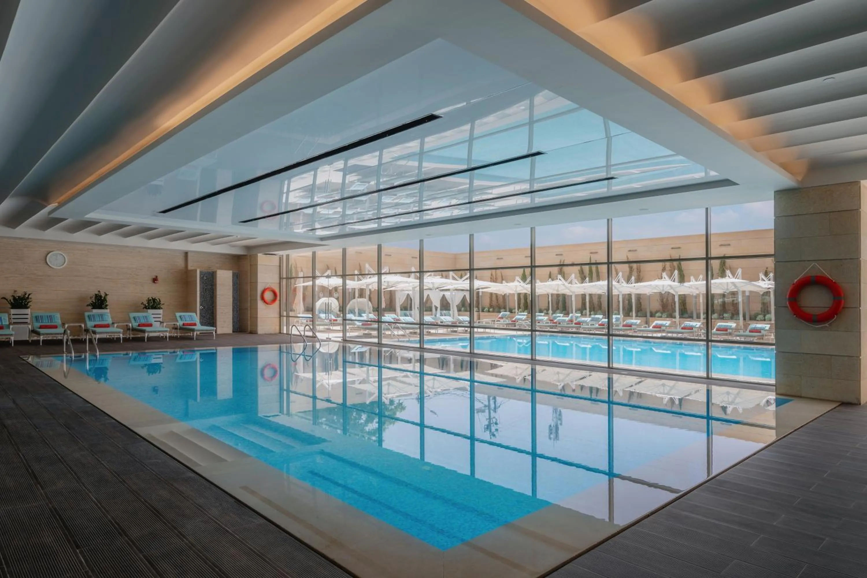 Swimming pool in Slemani Rotana