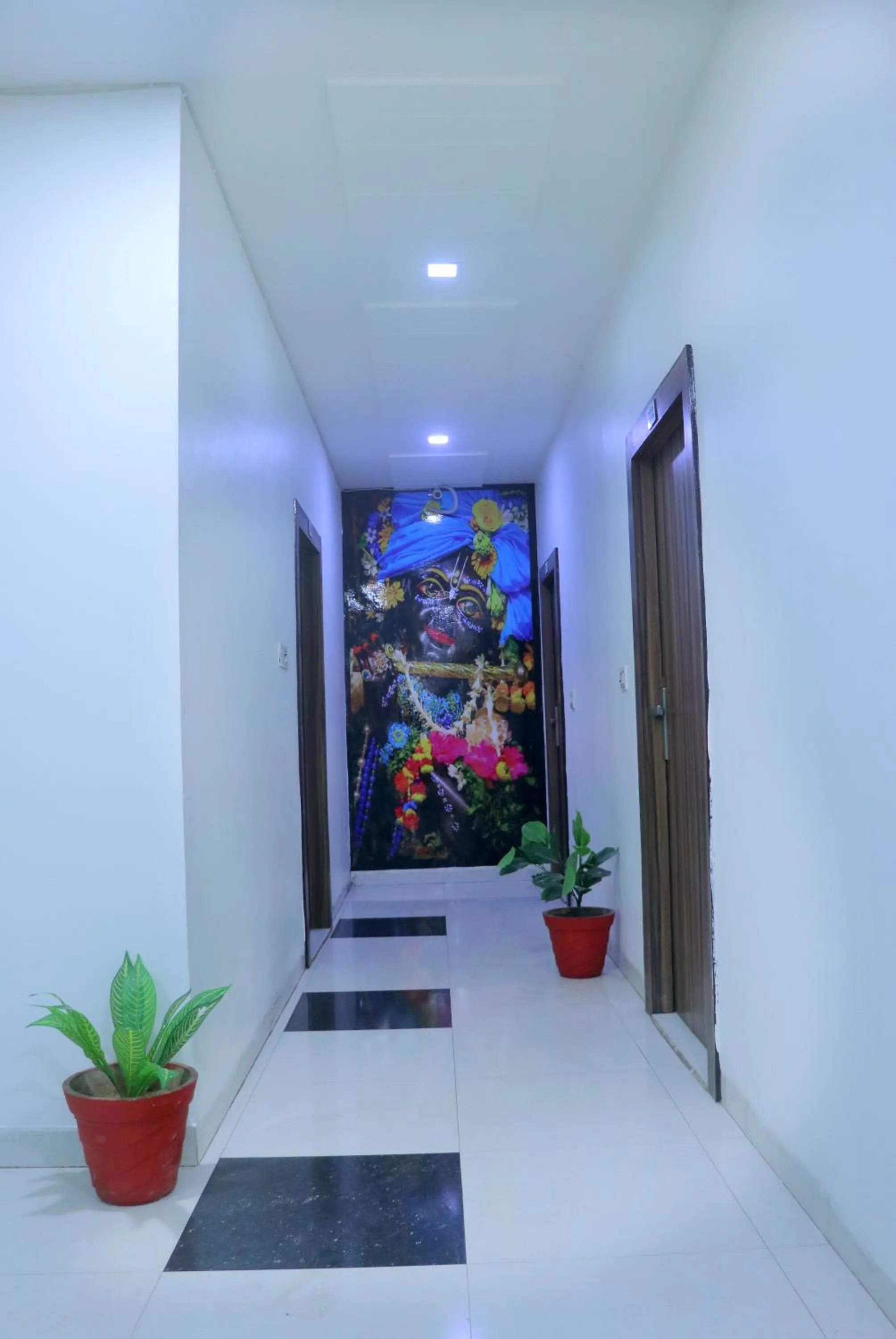 Street view in Hotel Panache 500 Mtrs From Shri Krishna Janma bhumi Teample