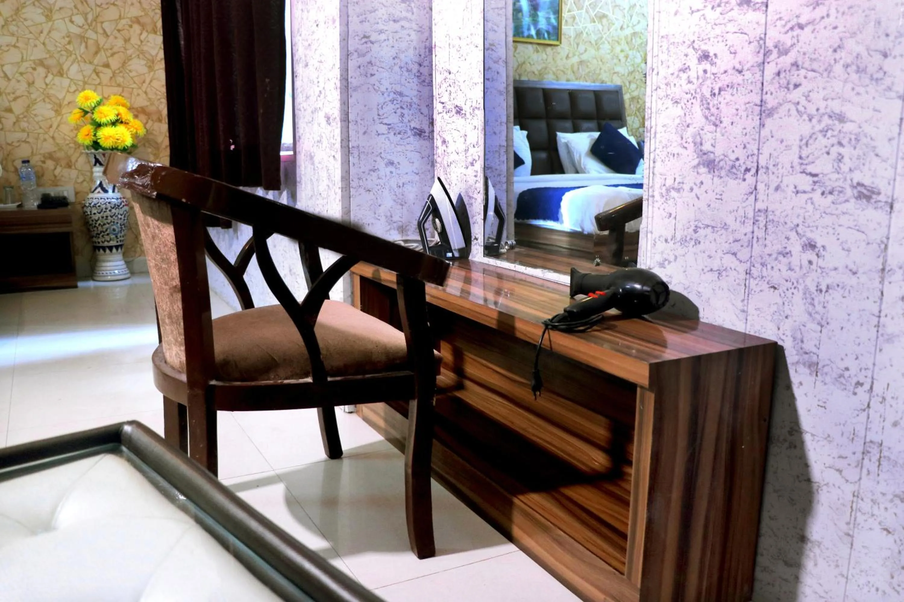 hair dryier in Hotel Panache 500 Mtrs From Shri Krishna Janma bhumi Teample