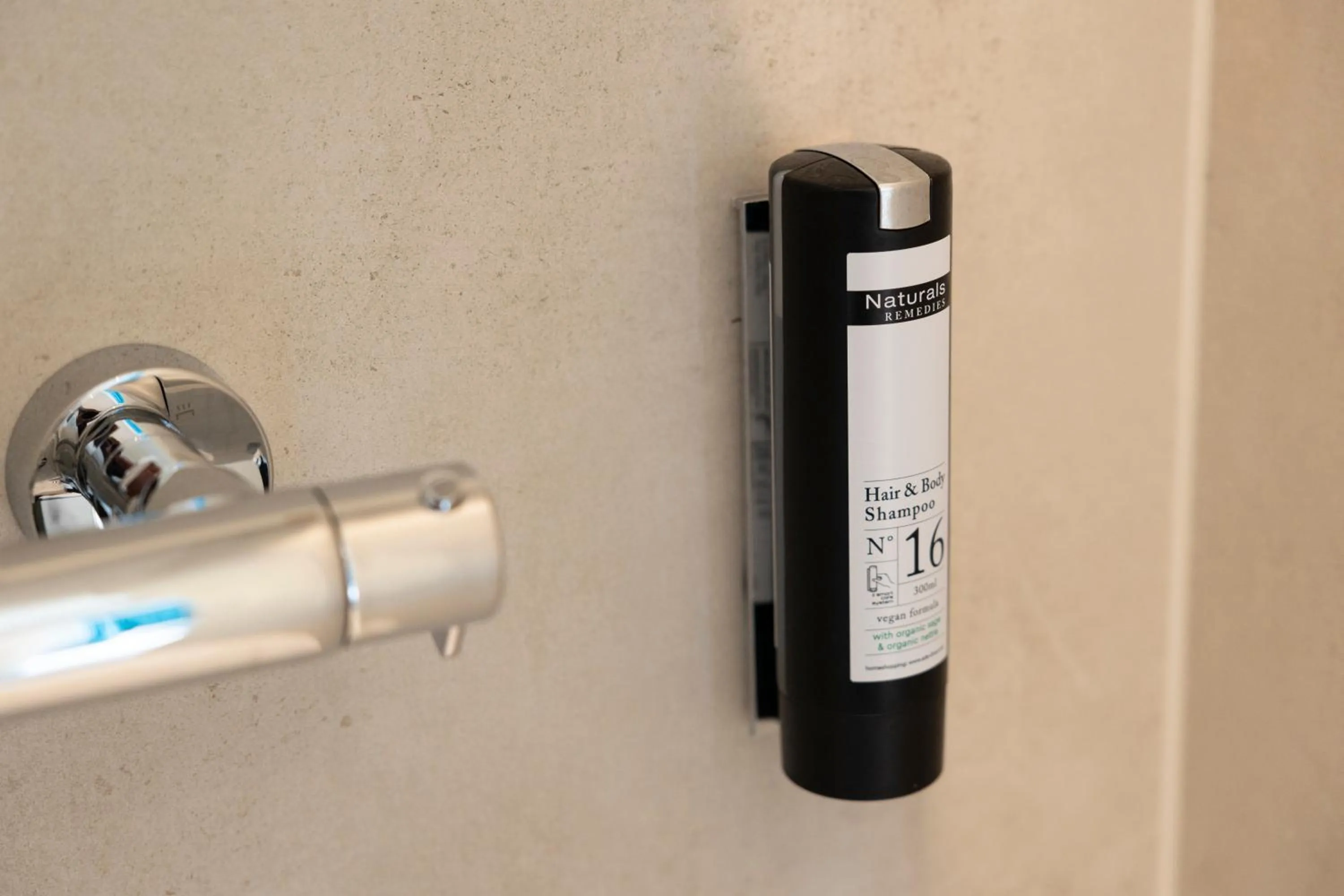 Bathroom in B&B HOTEL Hasselt