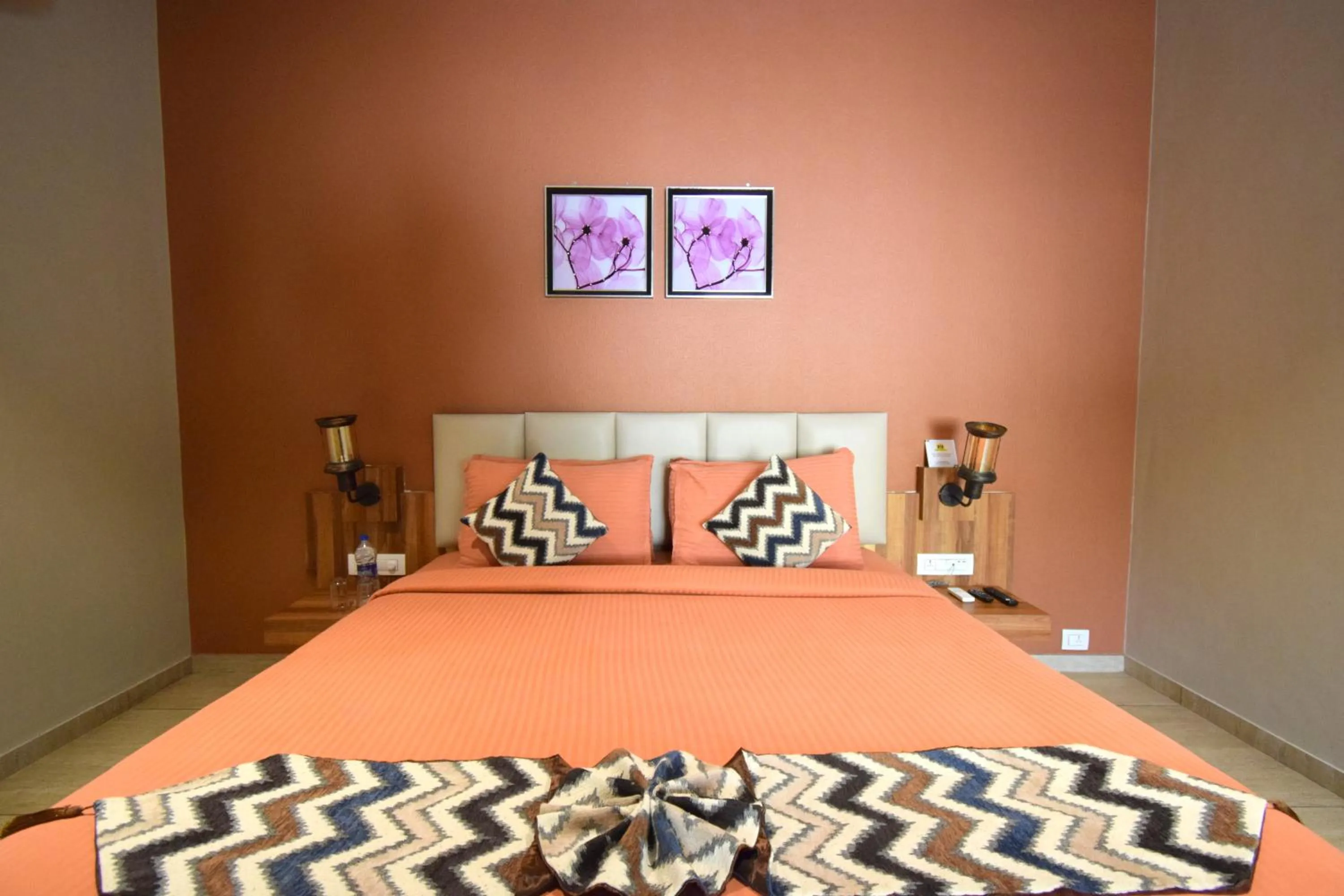 Bedroom in Bapu's Resort, Dwarka