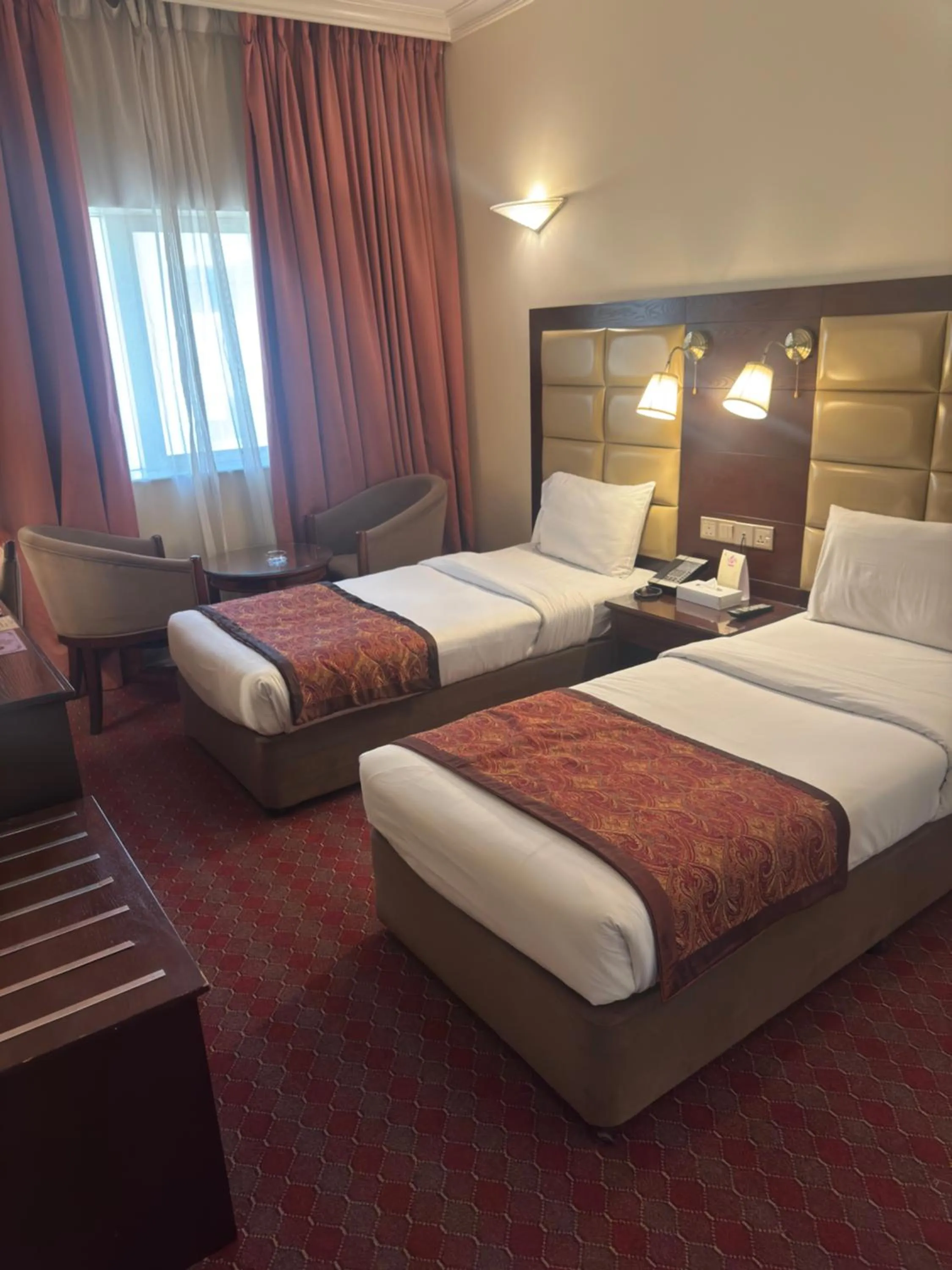 Bedroom, Bed in Orchid Hotel Deira
