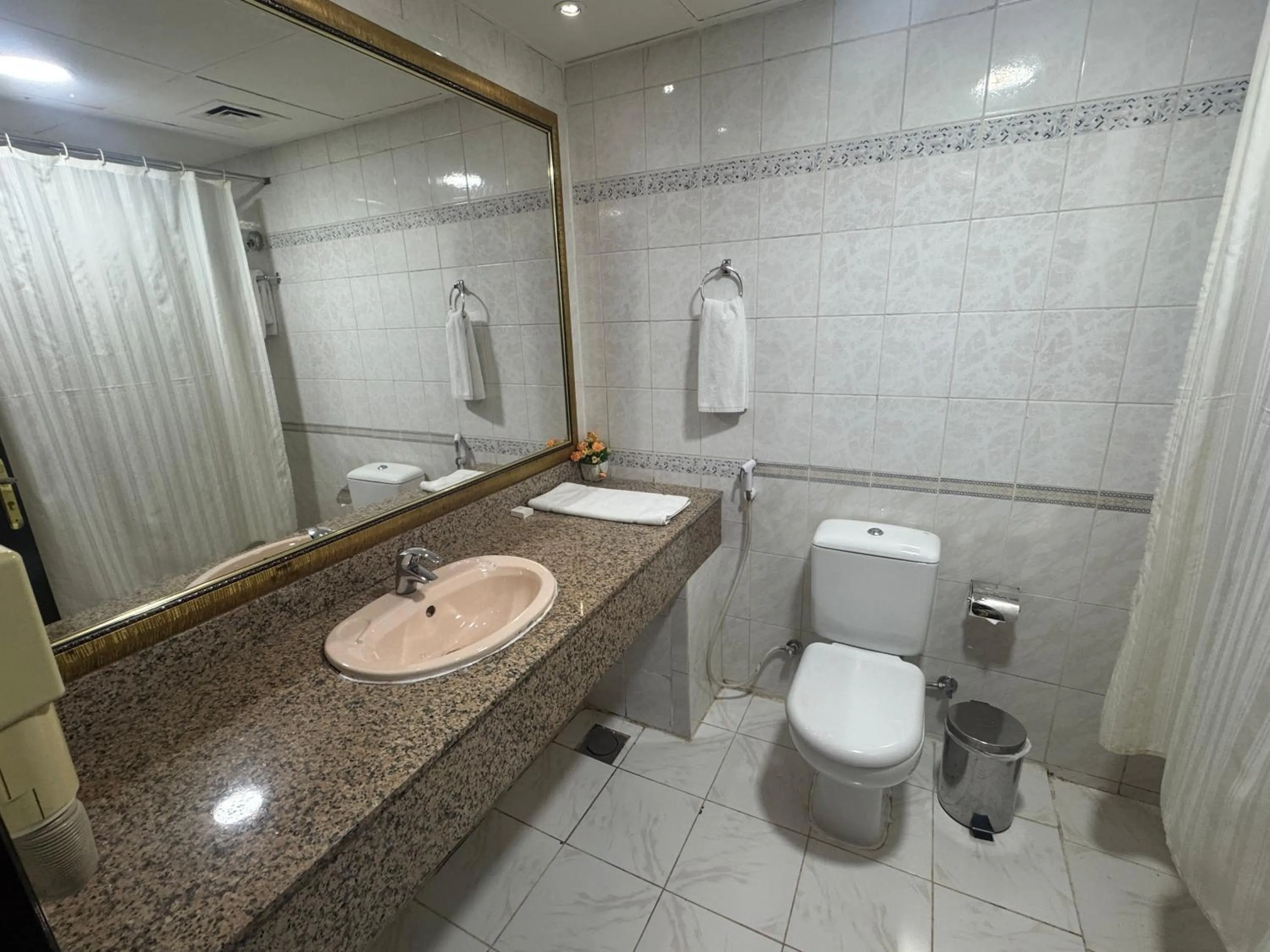 Shower in Orchid Hotel Deira