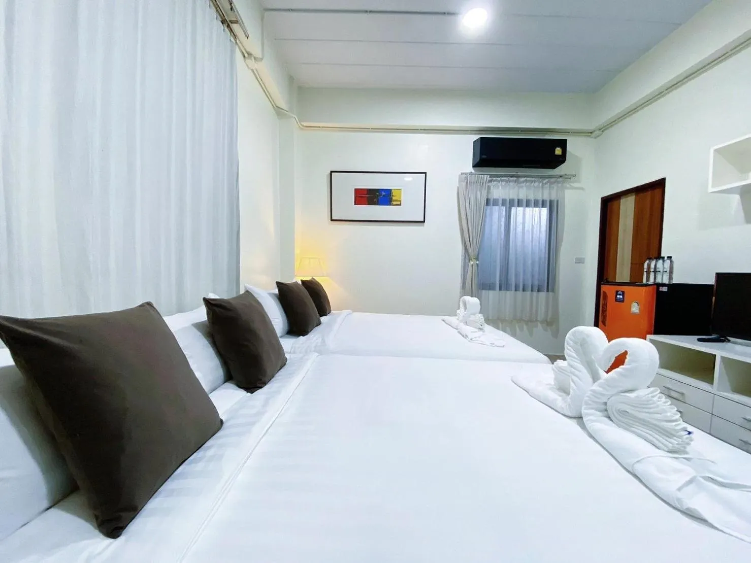 Bedroom, Bed in Daddy Dream Hotel and Residence