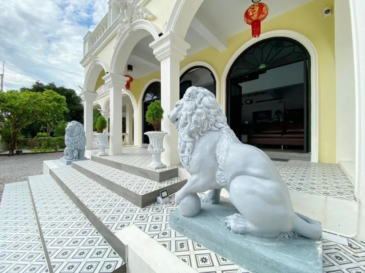 Property building in Daddy Dream Hotel and Residence