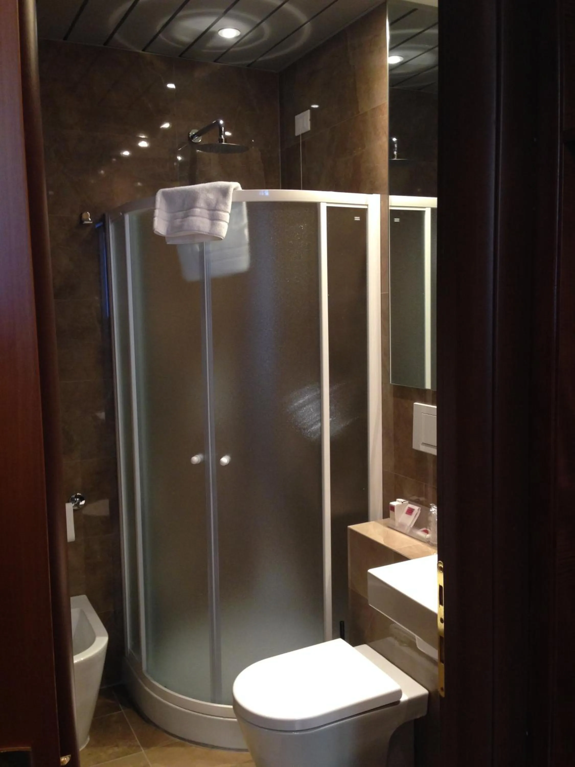 Bathroom in Hotel Select Garden