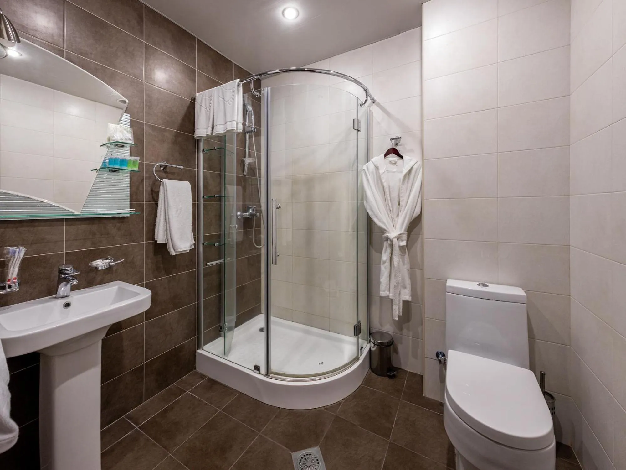 Shower in La Defense Hotel Yerevan