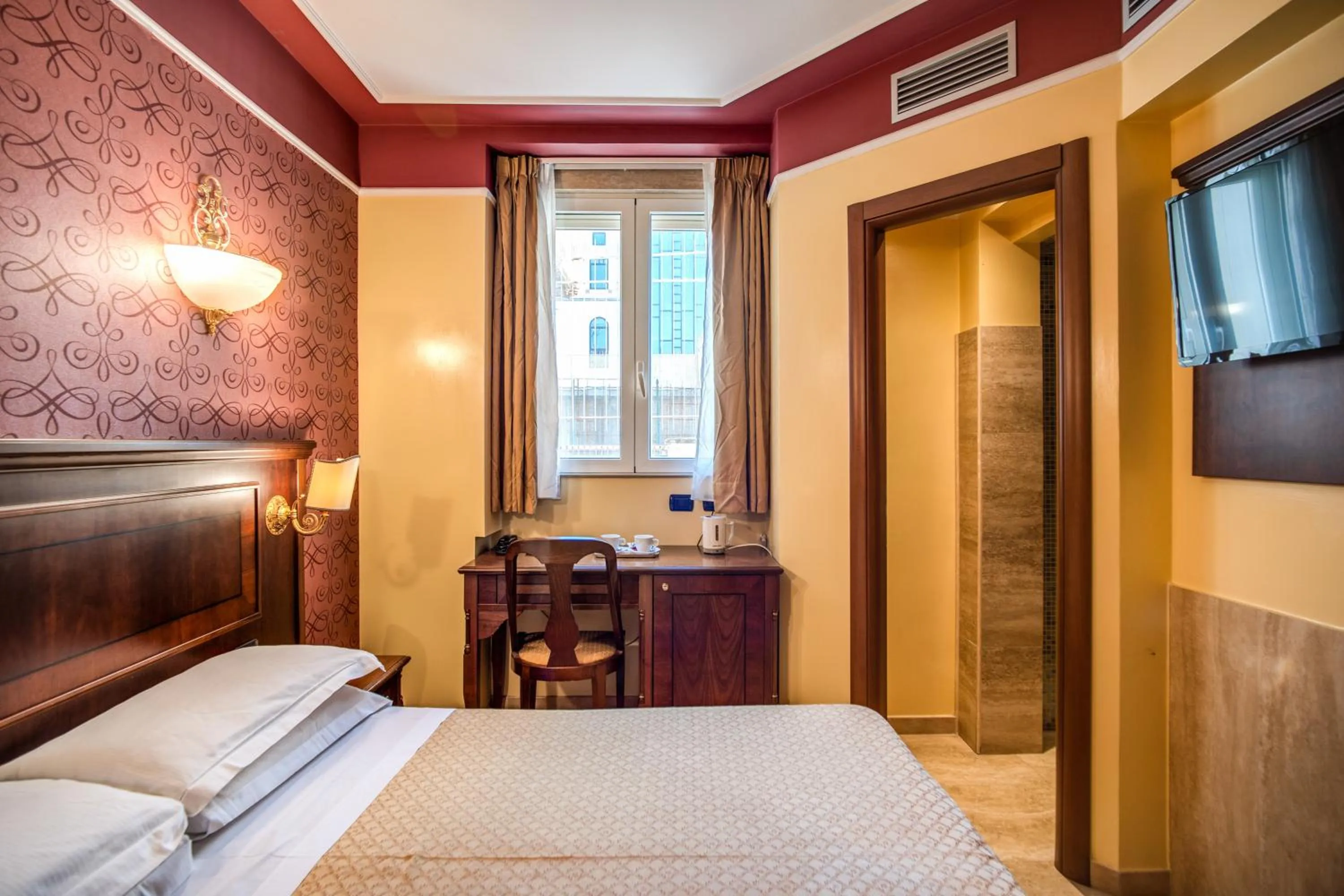 Bed in Hotel Aurelius