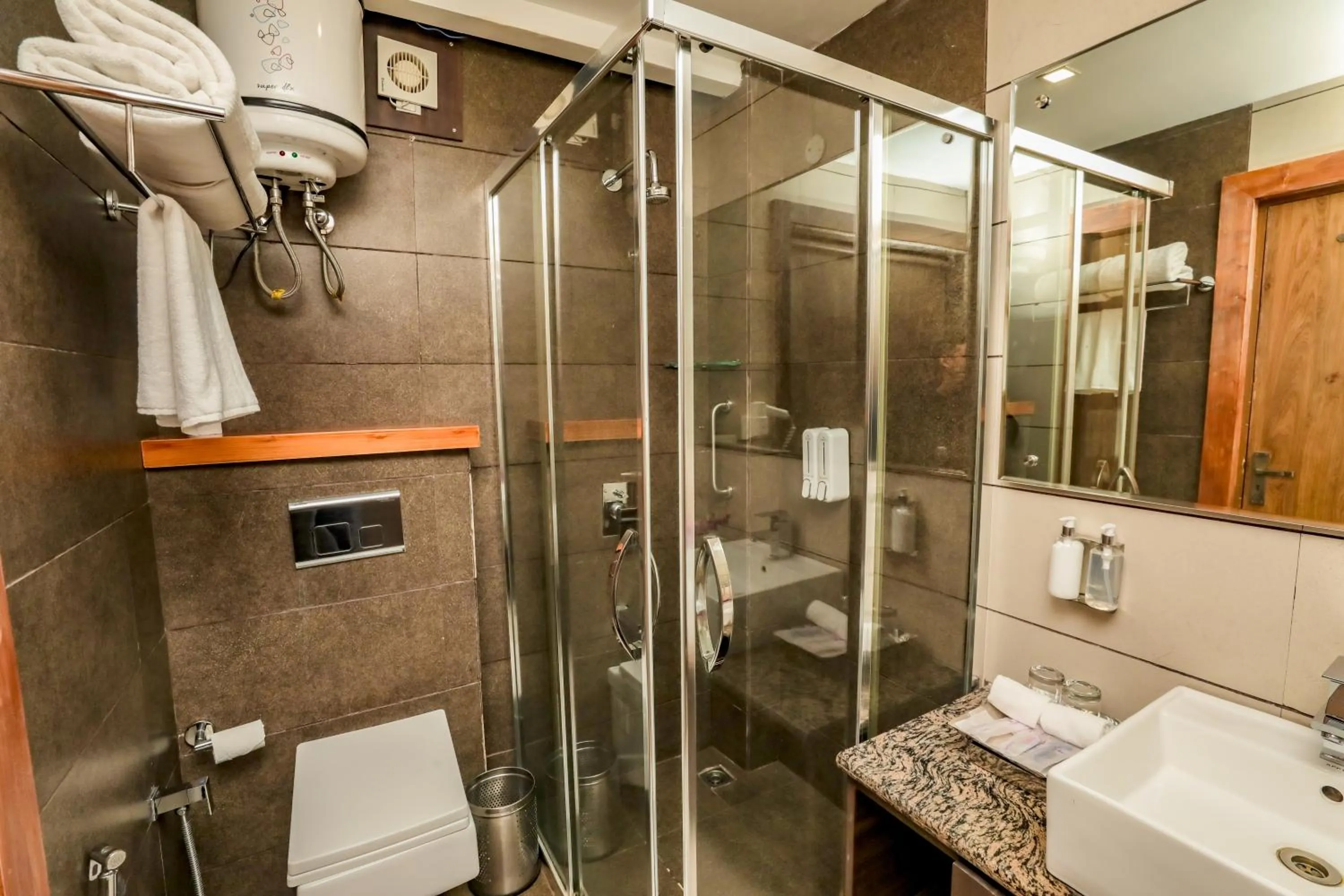 Shower in Regenta Resort Exotica Dharamshala on Hilltop