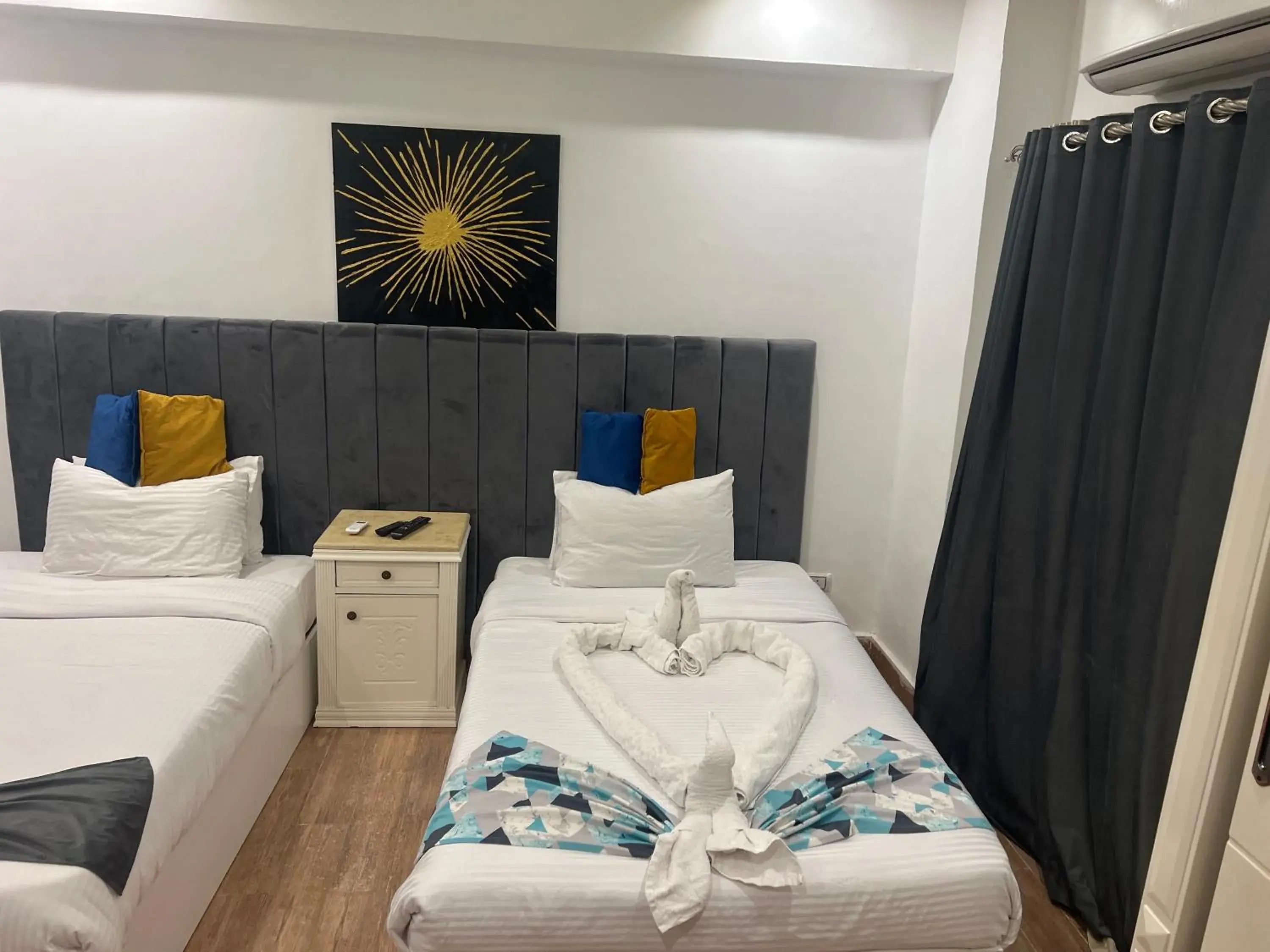 Comfort Triple Room with Shower in Pyramids top success result Comfort Triple Room with Shower in Pyramids top success result